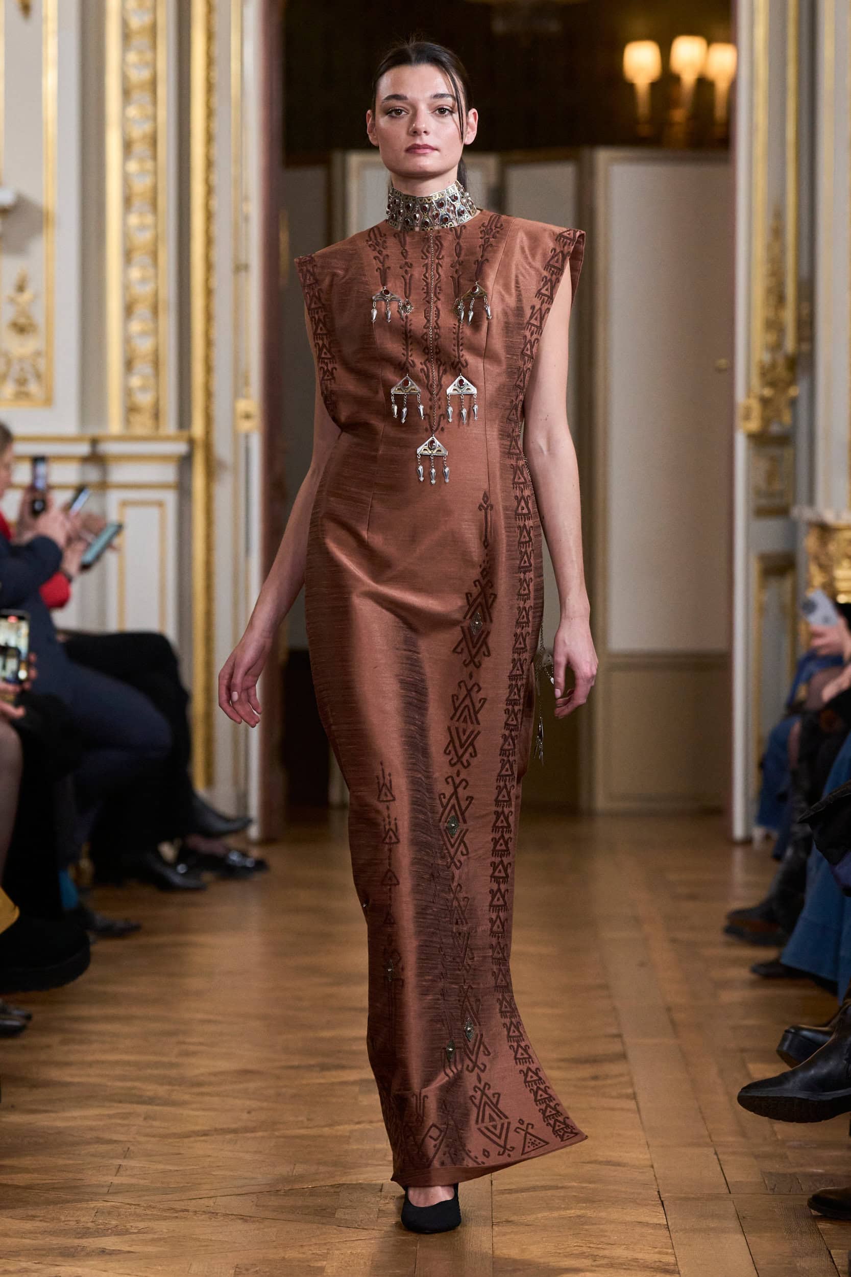Oriental Fashion Show Spring 2024 Couture Fashion Show
