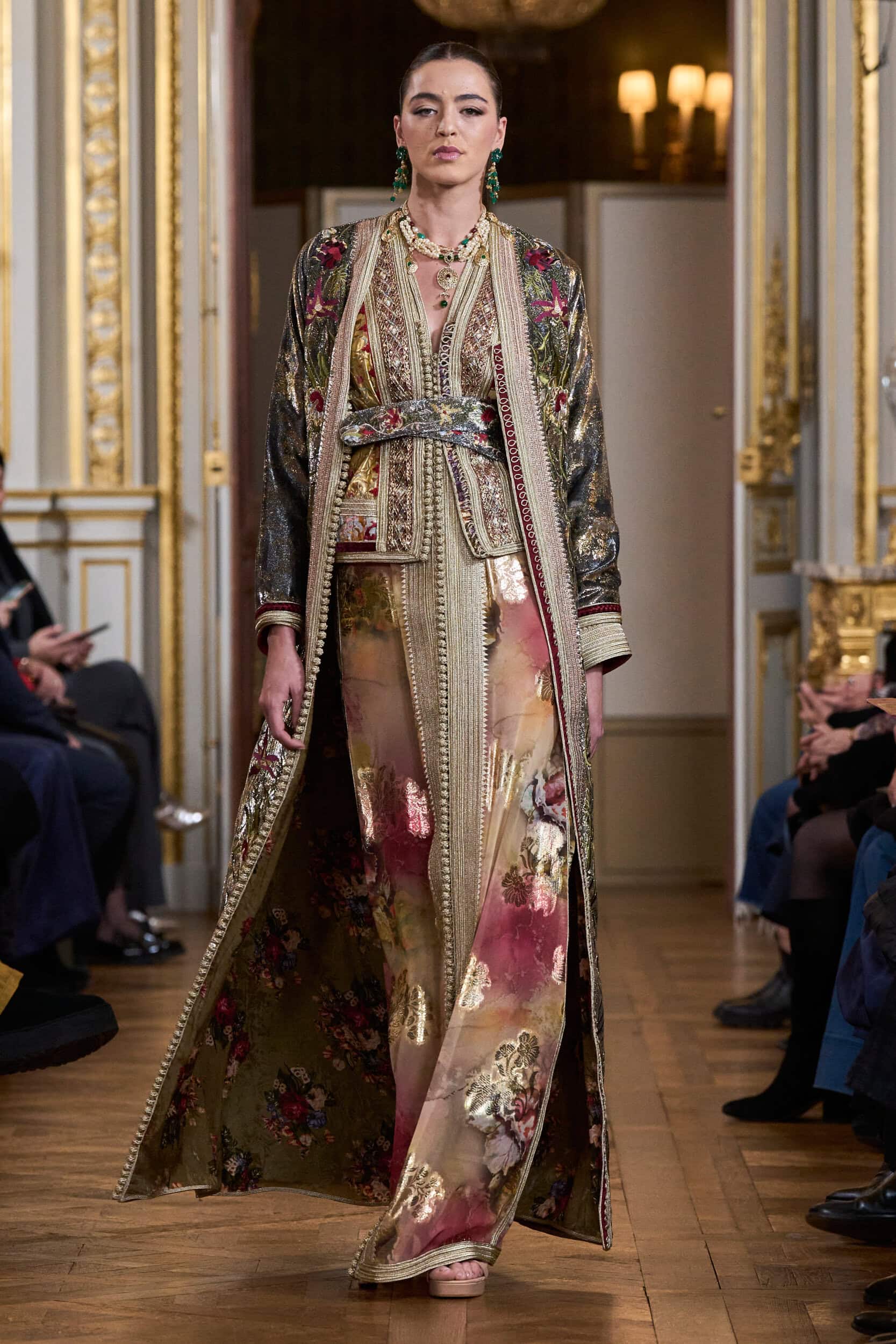 Oriental Fashion Show Spring 2024 Couture Fashion Show