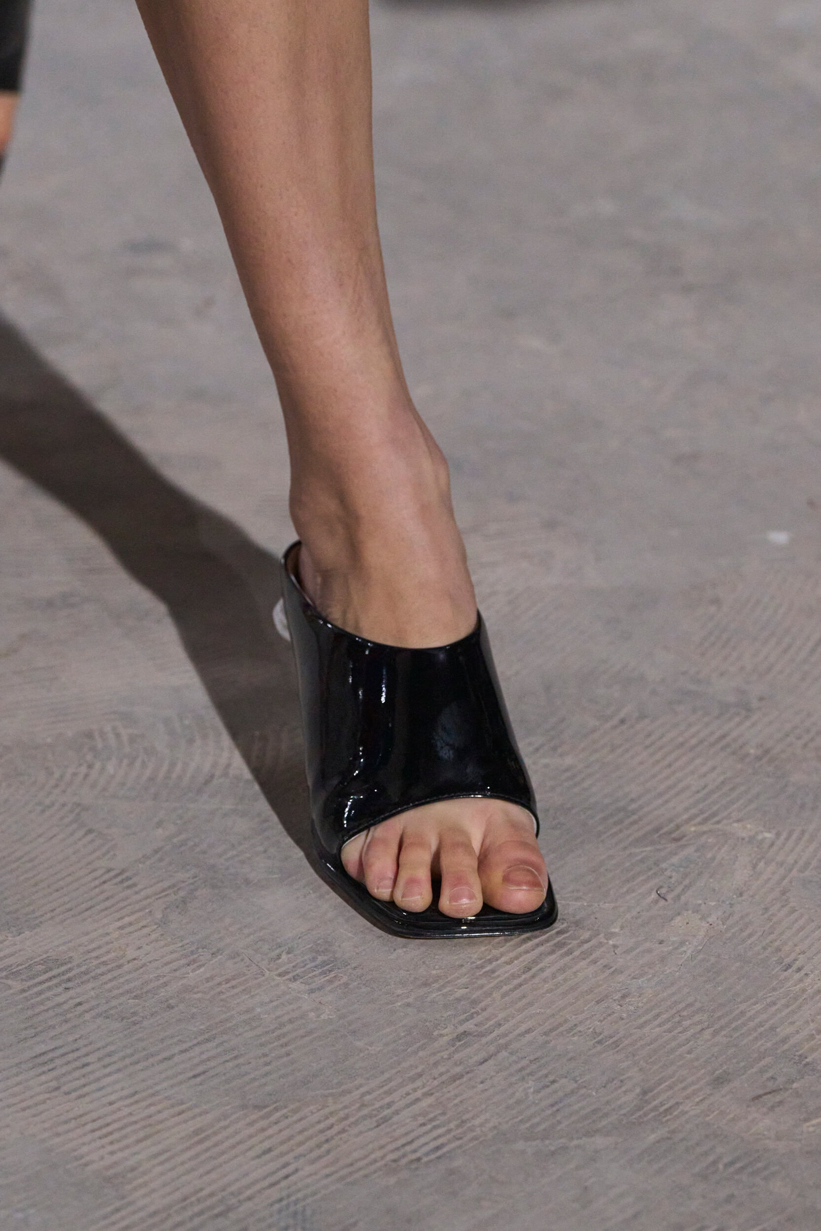 Maison Mihara Yasuhiro Fall 2024 Men’s Fashion Show Details