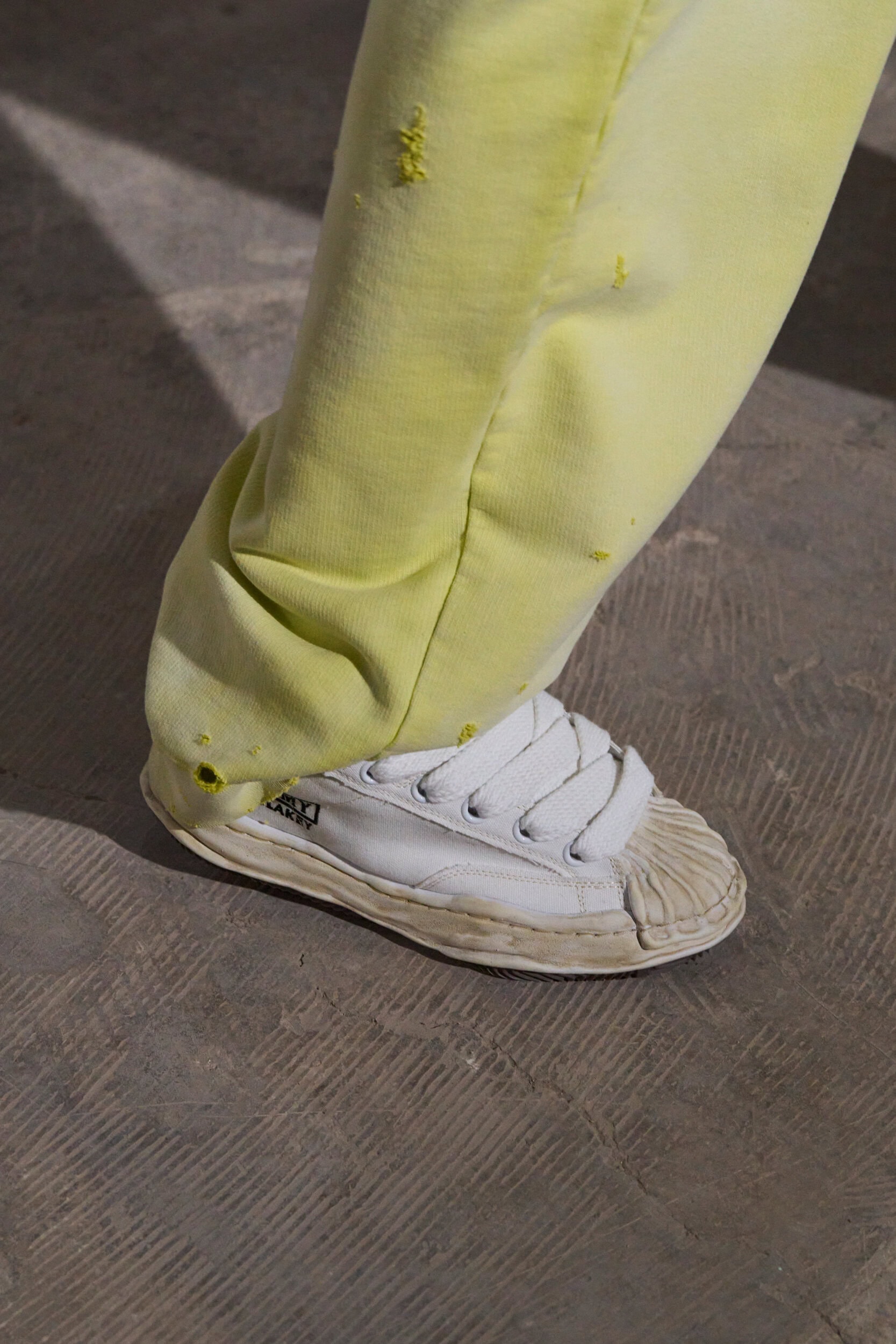 Maison Mihara Yasuhiro Fall 2024 Men’s Fashion Show Details