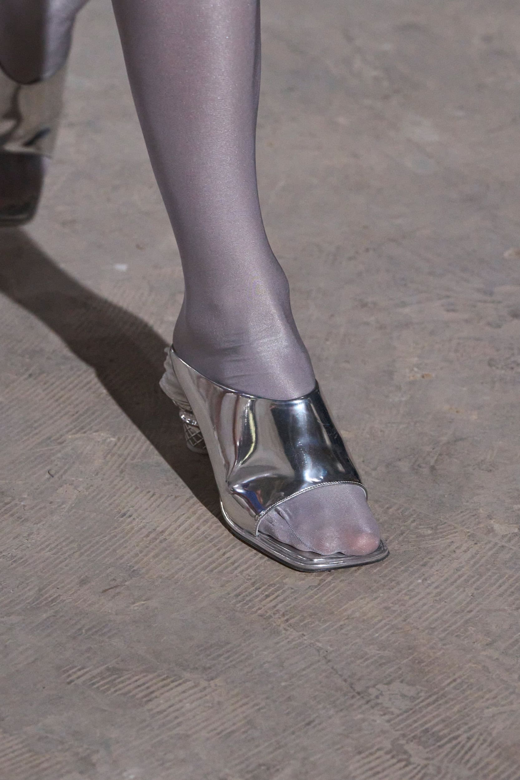 Maison Mihara Yasuhiro Fall 2024 Men’s Fashion Show Details