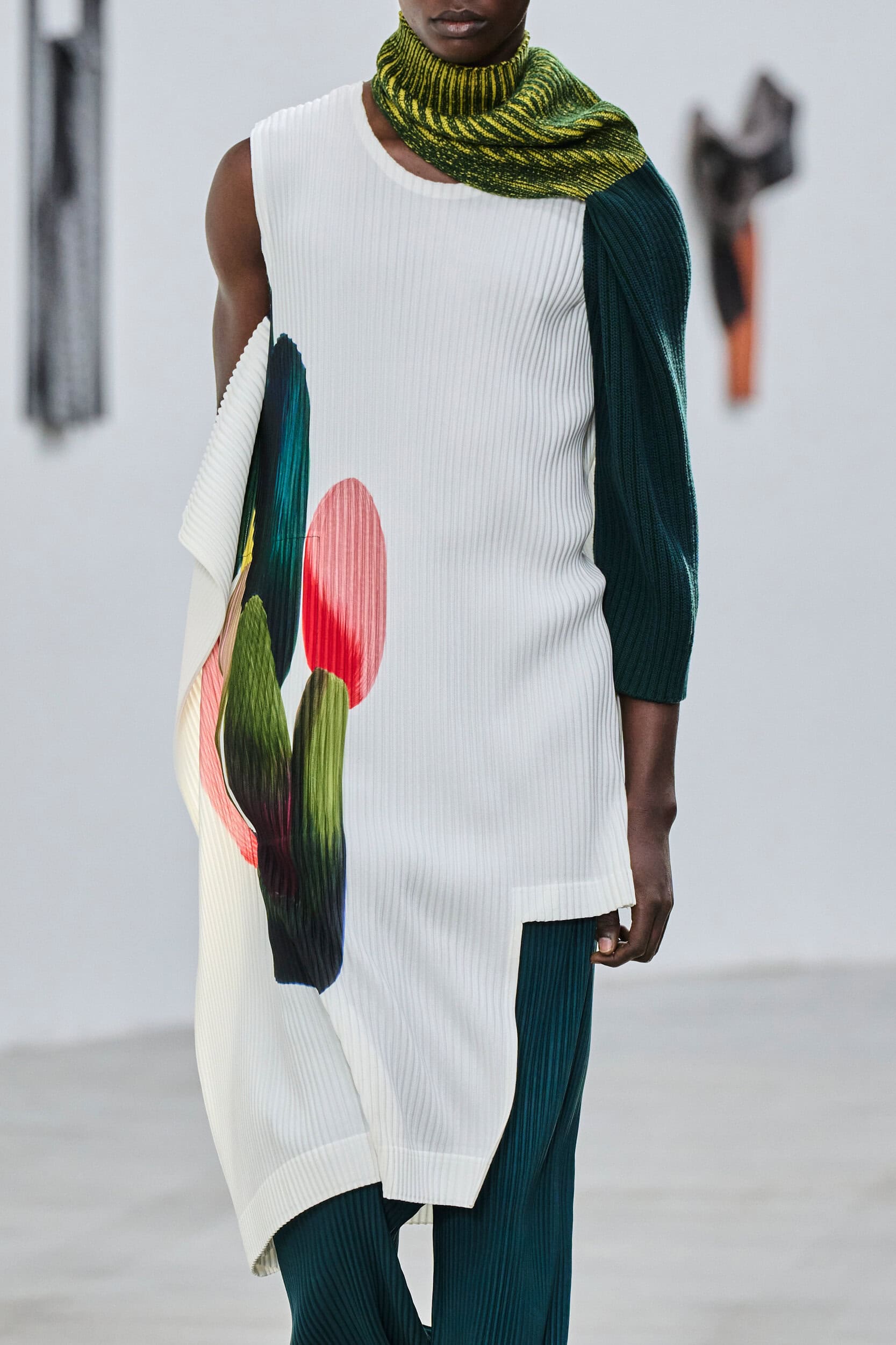 Homme Plisse Issey Miyake Fall 2024 Men’s Fashion Show Details