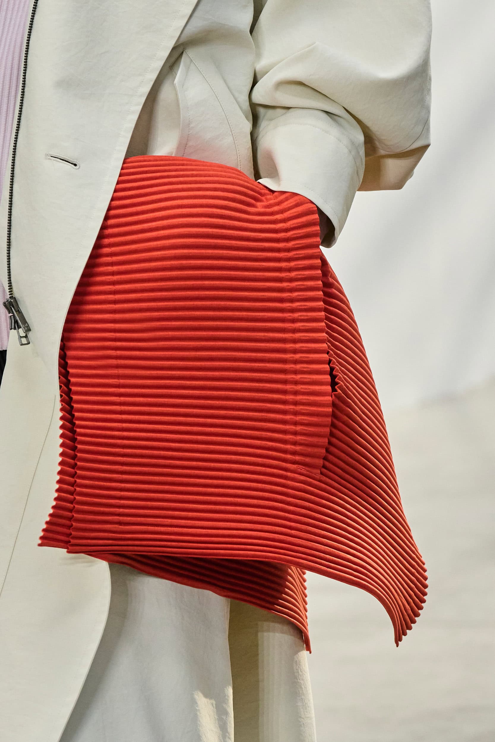 Homme Plisse Issey Miyake Fall 2024 Men’s Fashion Show Details