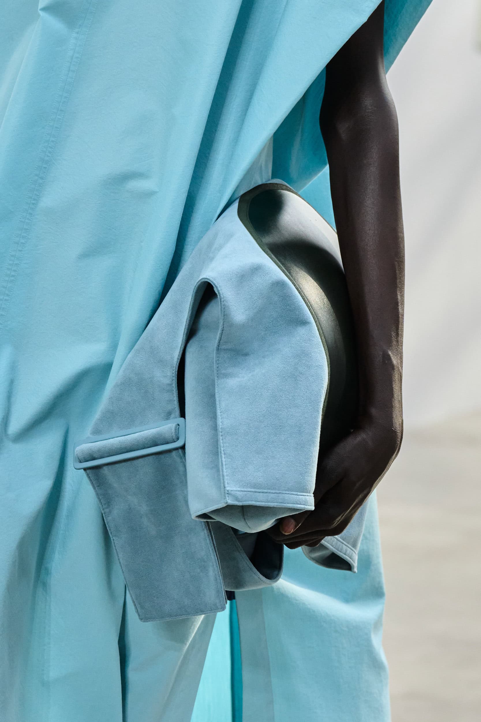 Homme Plisse Issey Miyake Fall 2024 Men’s Fashion Show Details