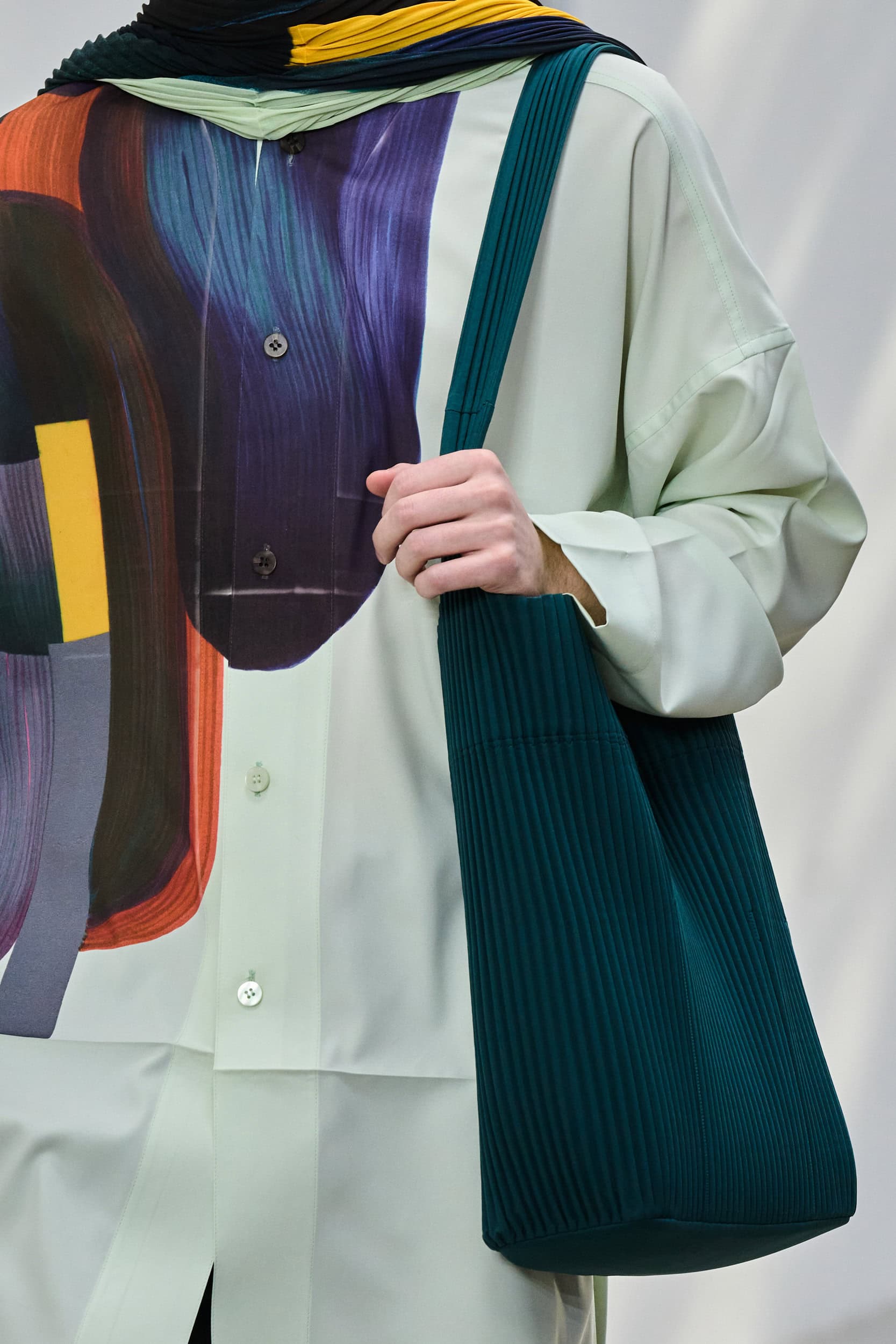 Homme Plisse Issey Miyake Fall 2024 Men’s Fashion Show Details