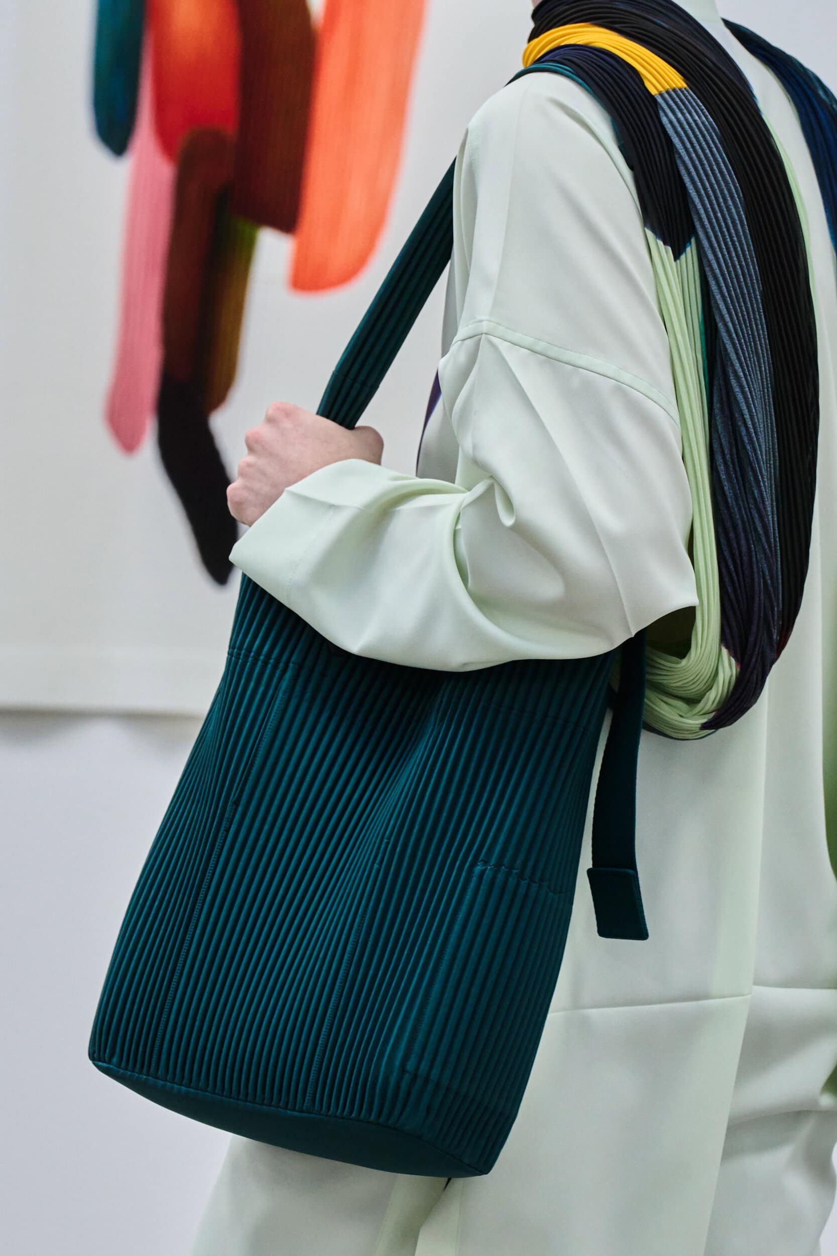 Homme Plisse Issey Miyake Fall 2024 Men’s Fashion Show Details