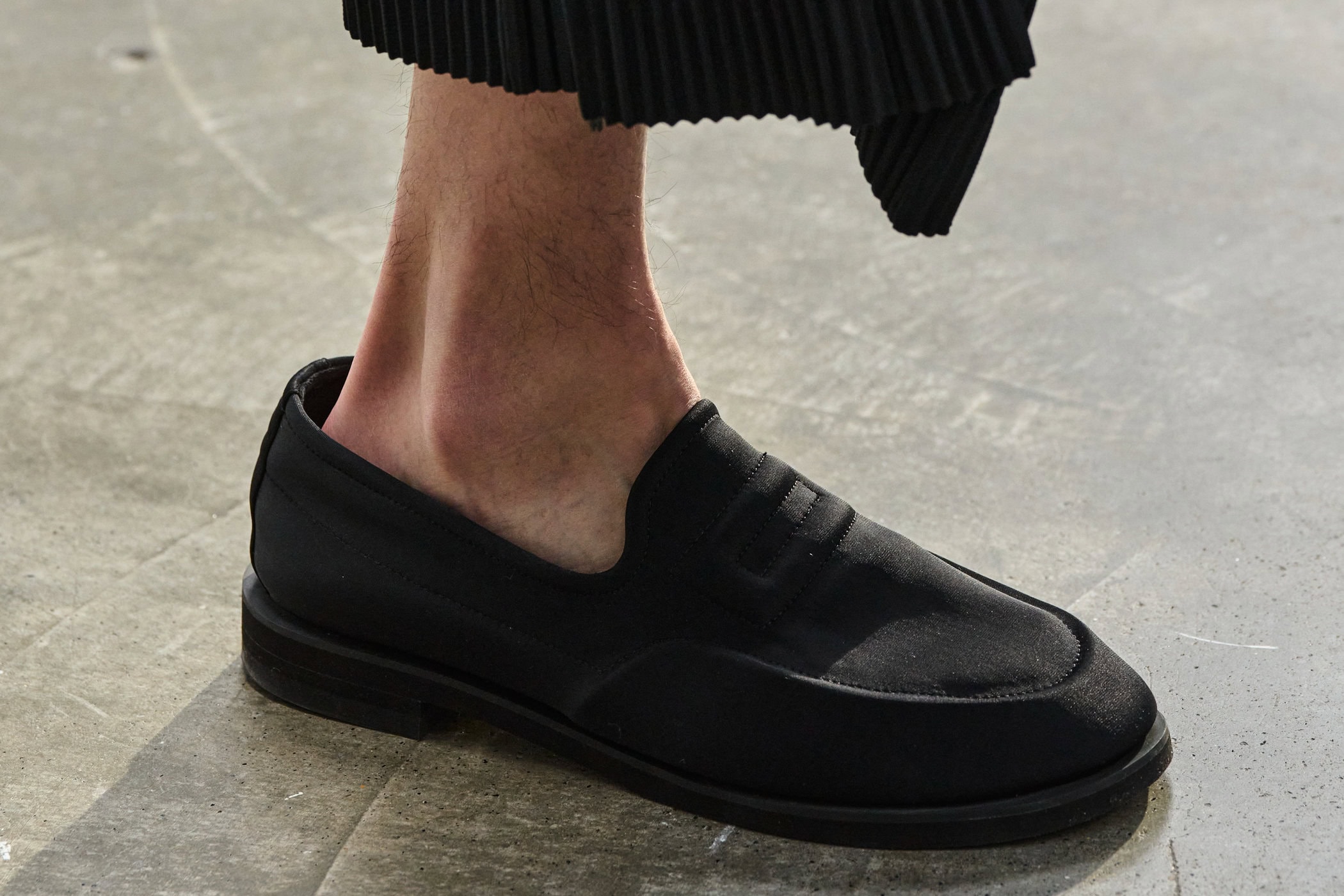 Homme Plisse Issey Miyake Fall 2024 Men’s Fashion Show Details