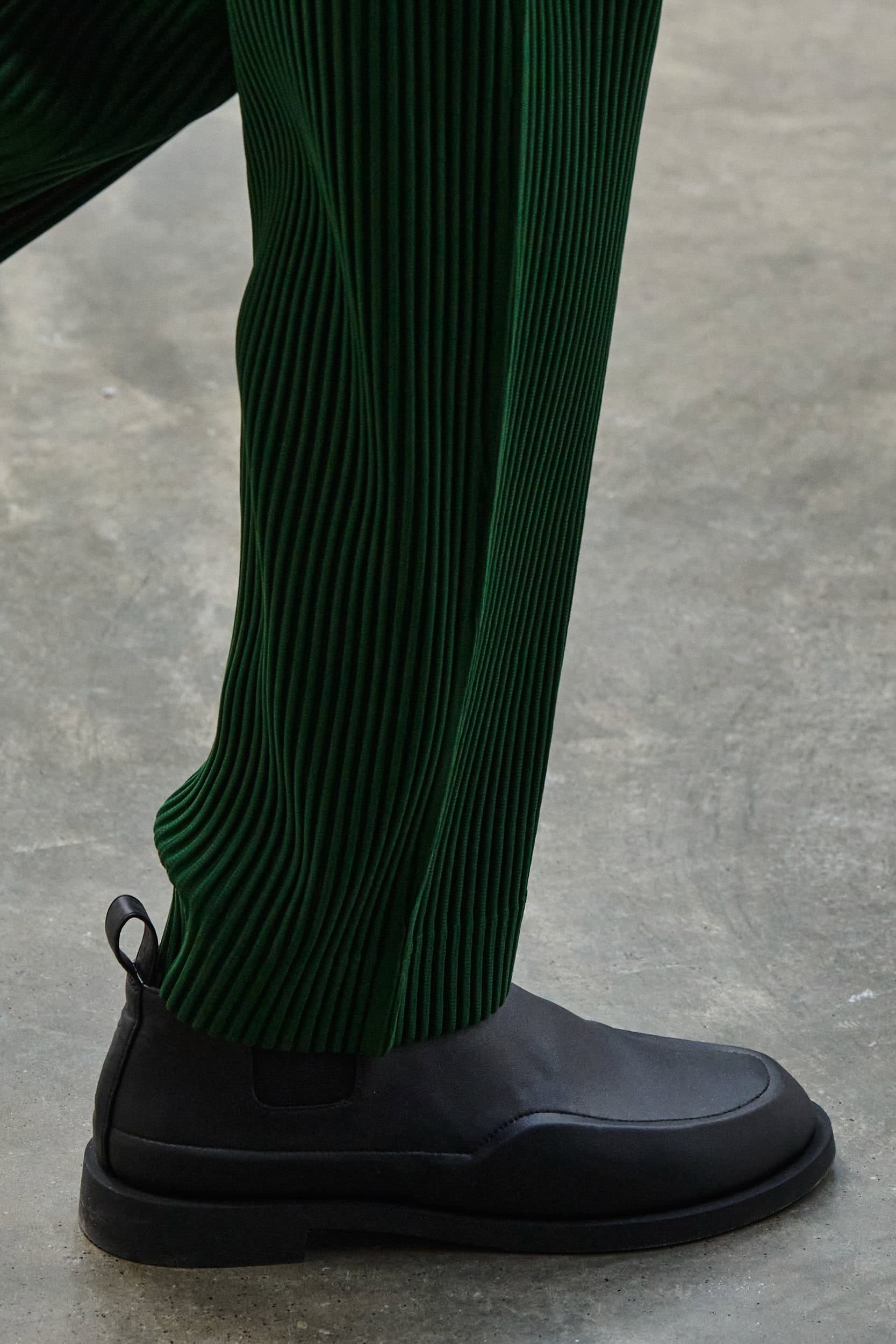 Homme Plisse Issey Miyake Fall 2024 Men’s Fashion Show Details