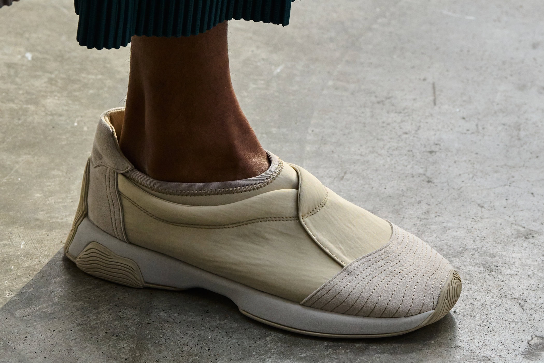 Homme Plisse Issey Miyake Fall 2024 Men’s Fashion Show Details