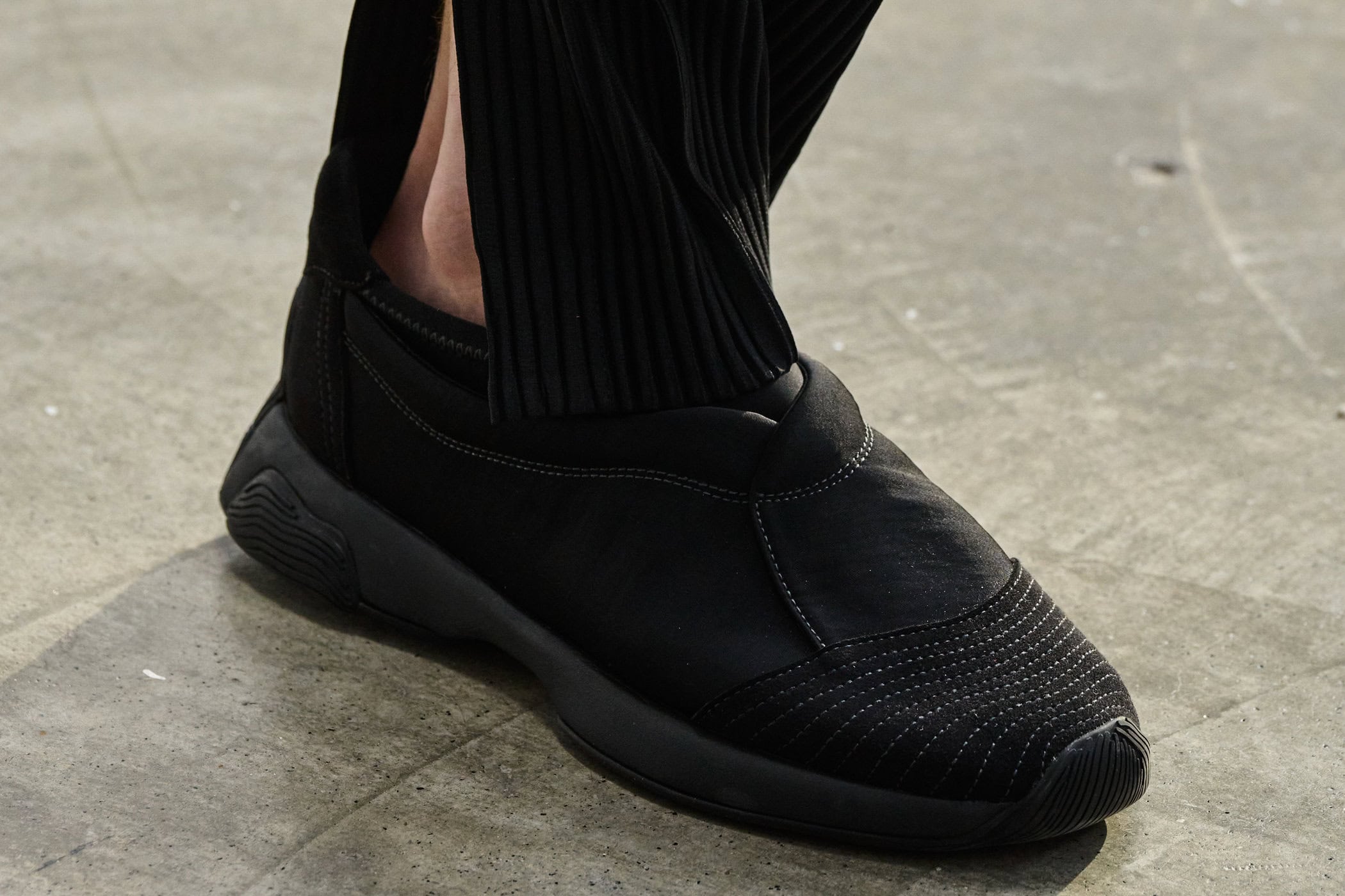 Homme Plisse Issey Miyake Fall 2024 Men’s Fashion Show Details