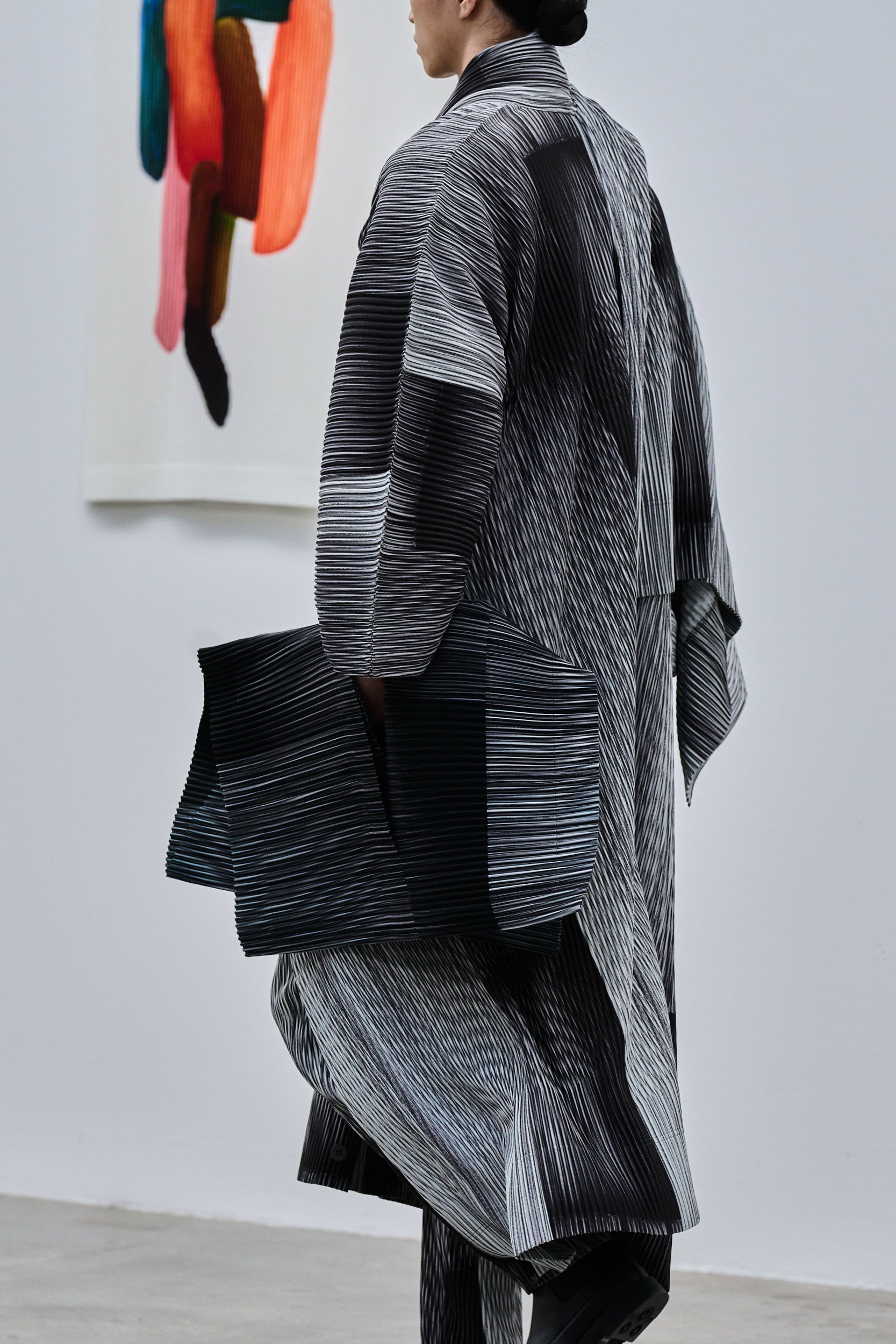 Homme Plisse Issey Miyake Fall 2024 Men’s Fashion Show Details