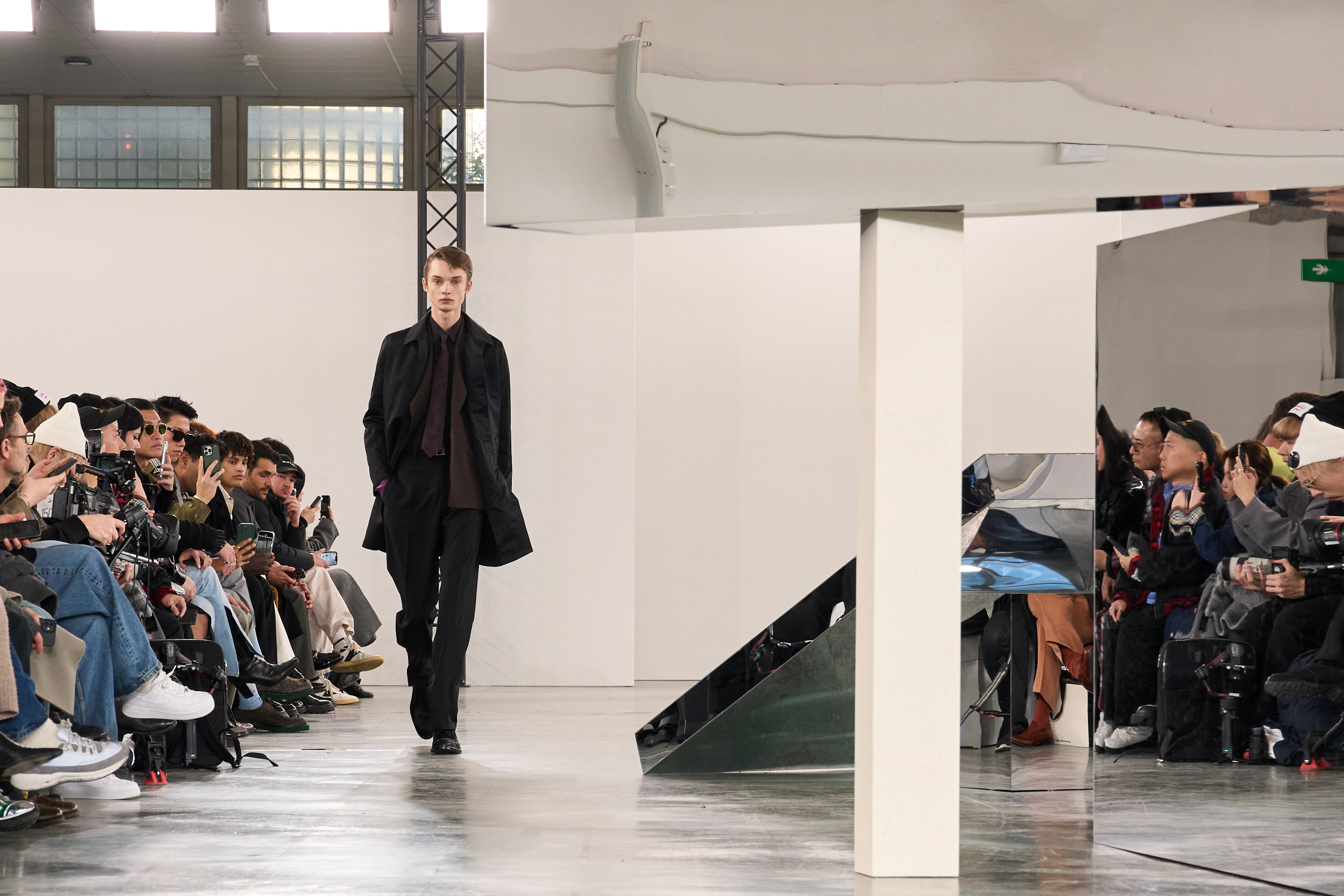 Paul Smith Fall 2024 Men’s Fashion Show Atmosphere | The Impression