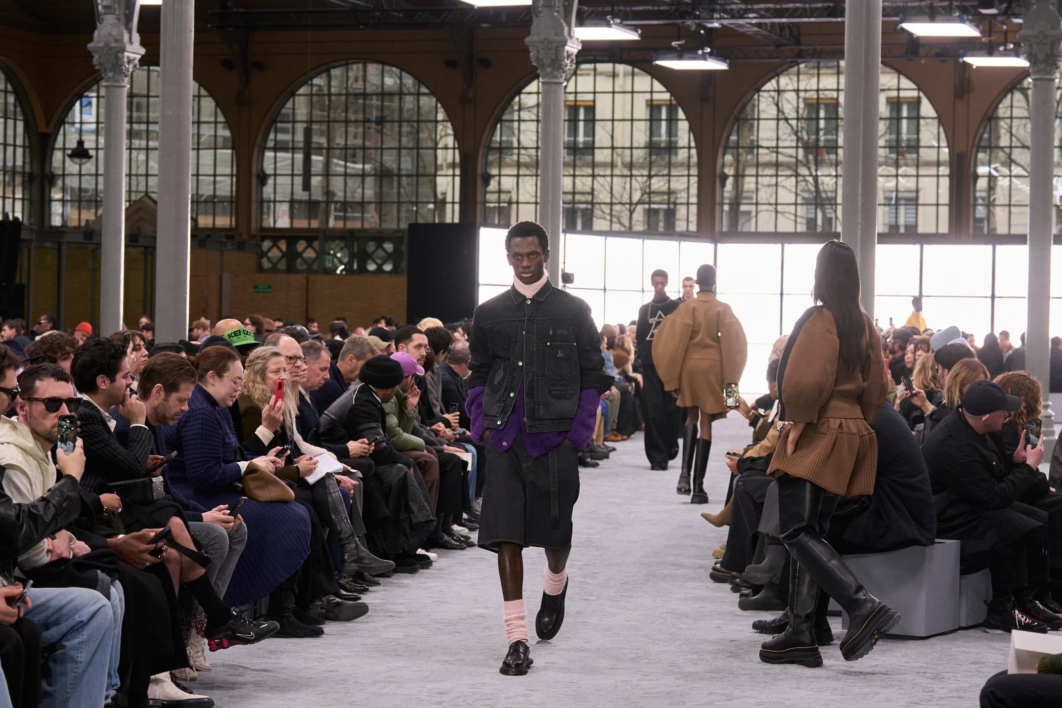 Sacai Fall 2024 Men’s Fashion Show Atmosphere