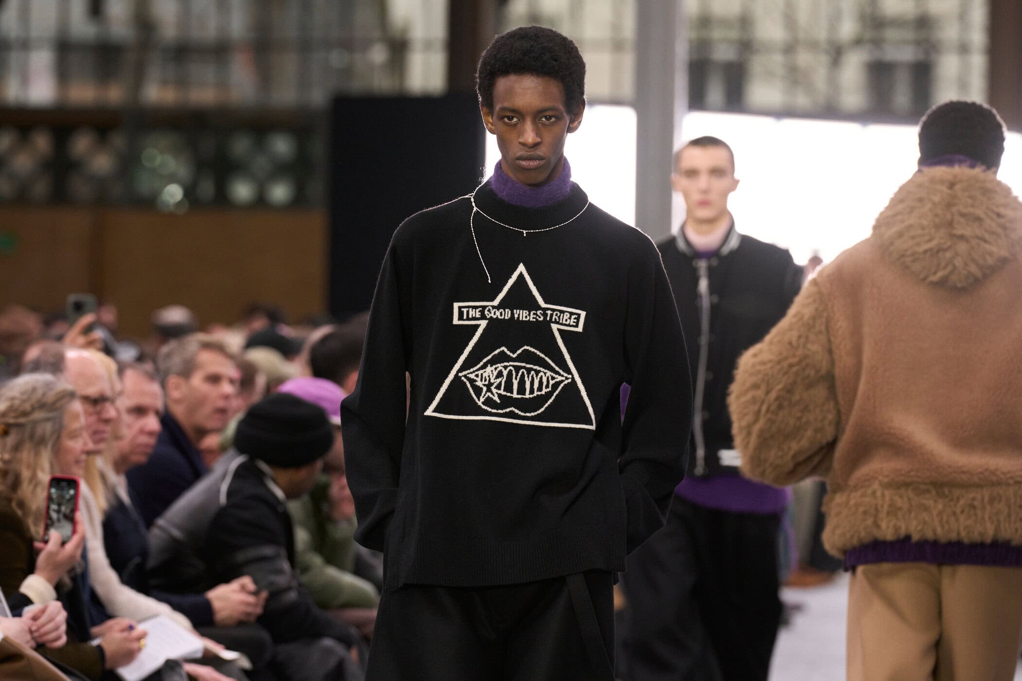 Sacai Fall 2024 Men’s Fashion Show Atmosphere