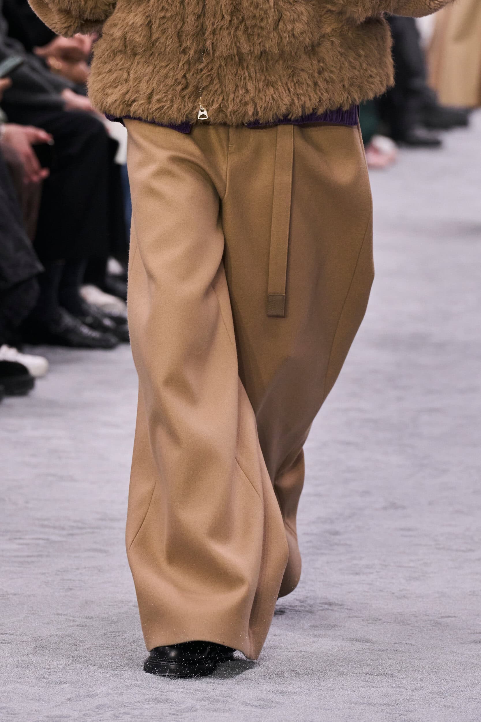 Sacai Fall 2024 Men’s Fashion Show Details