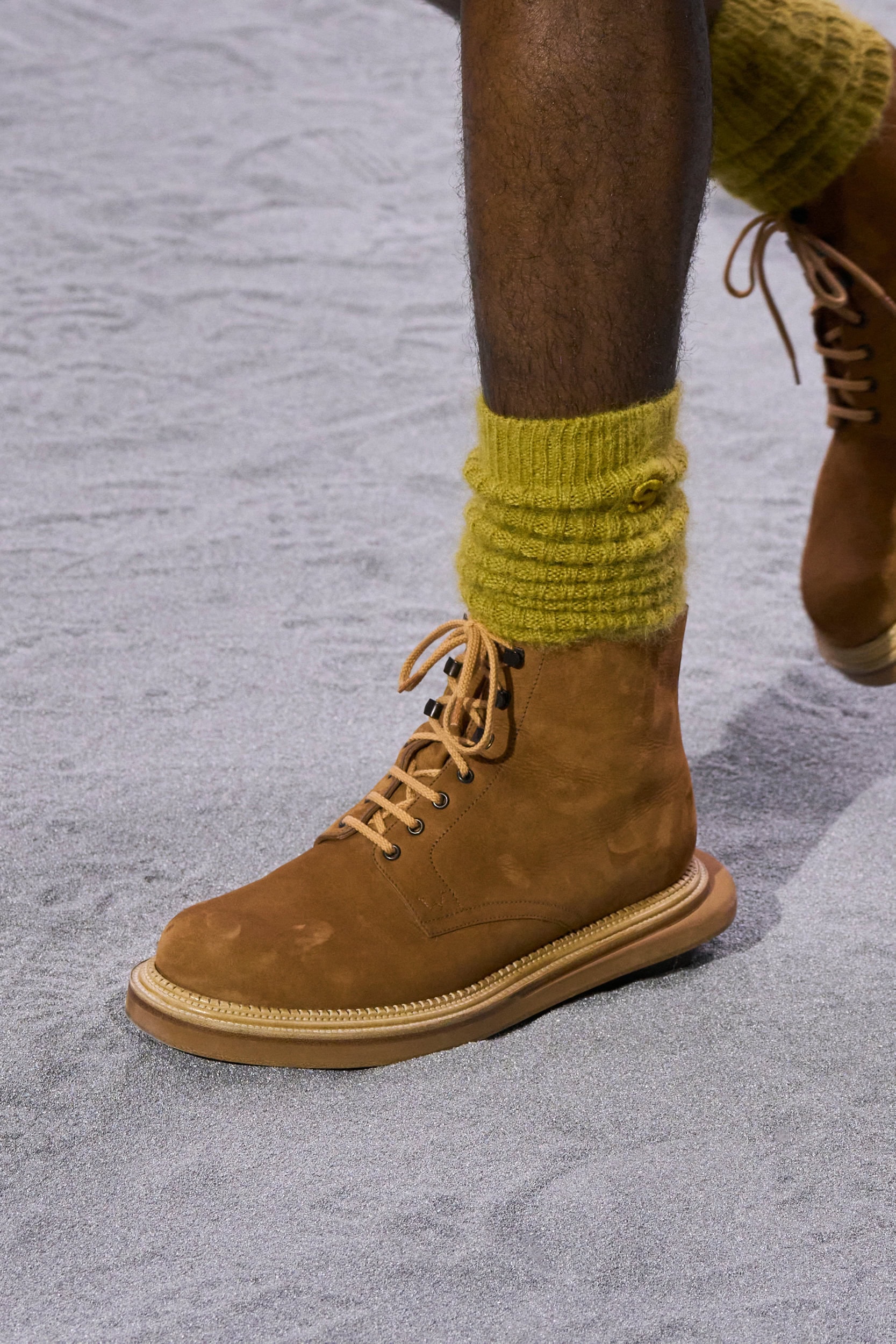 Sacai Fall 2024 Men’s Fashion Show Details