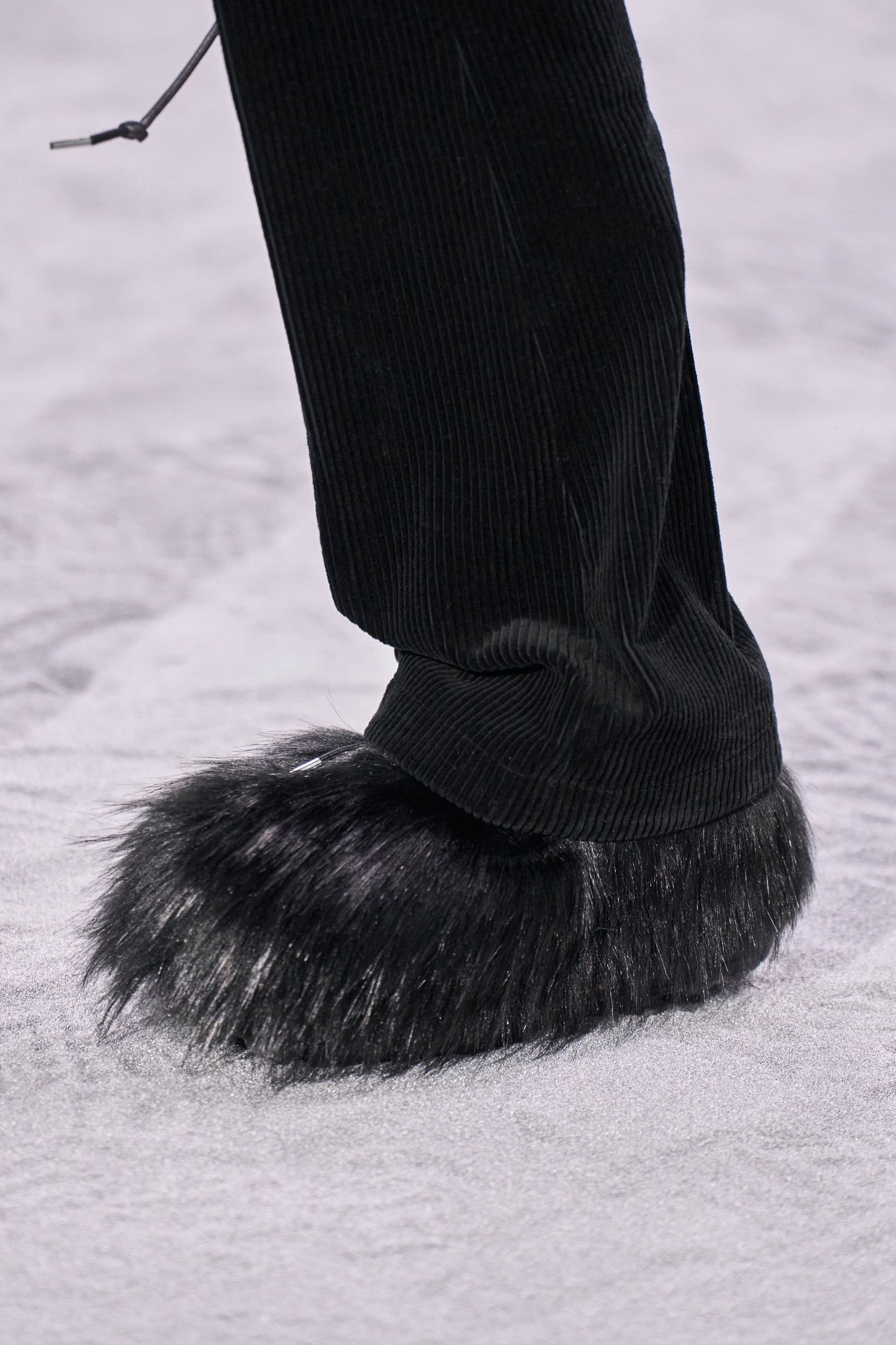 Sacai Fall 2024 Men’s Fashion Show Details