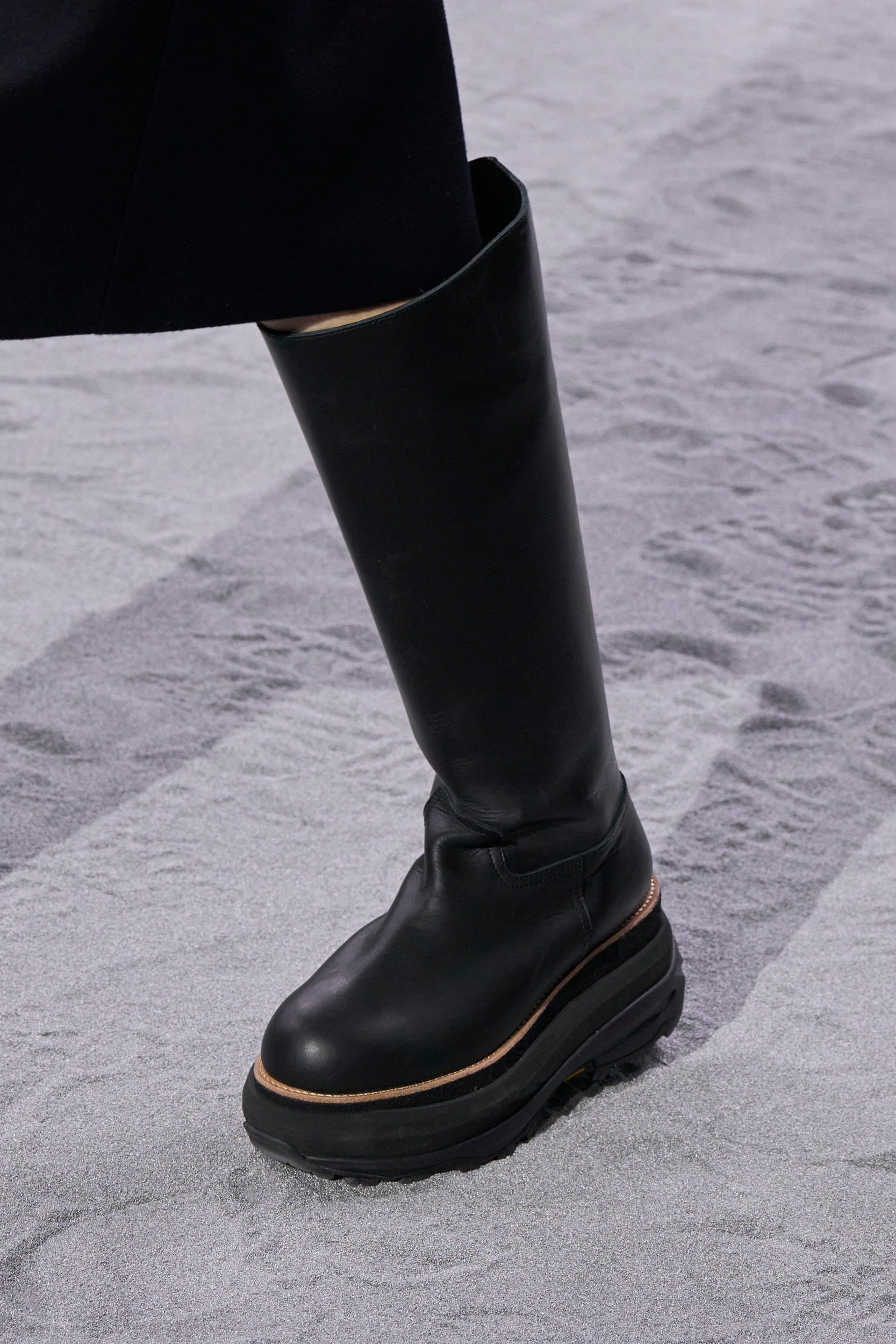 Sacai Fall 2024 Men’s Fashion Show Details