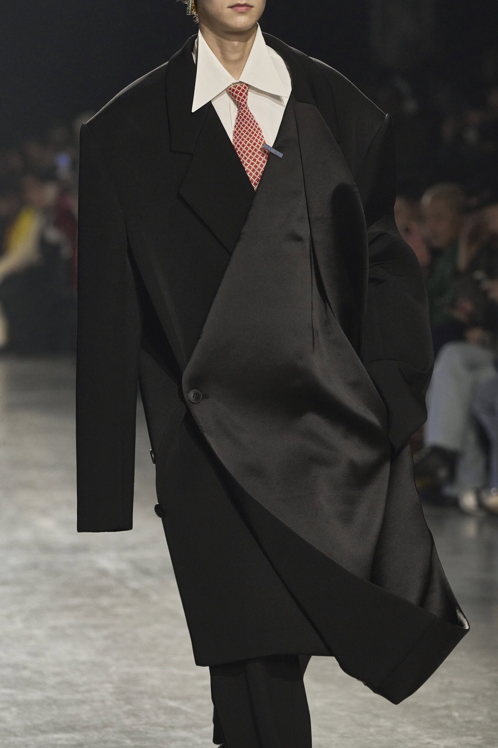 Sean Suen Fall 2024 Men’s Fashion Show Details