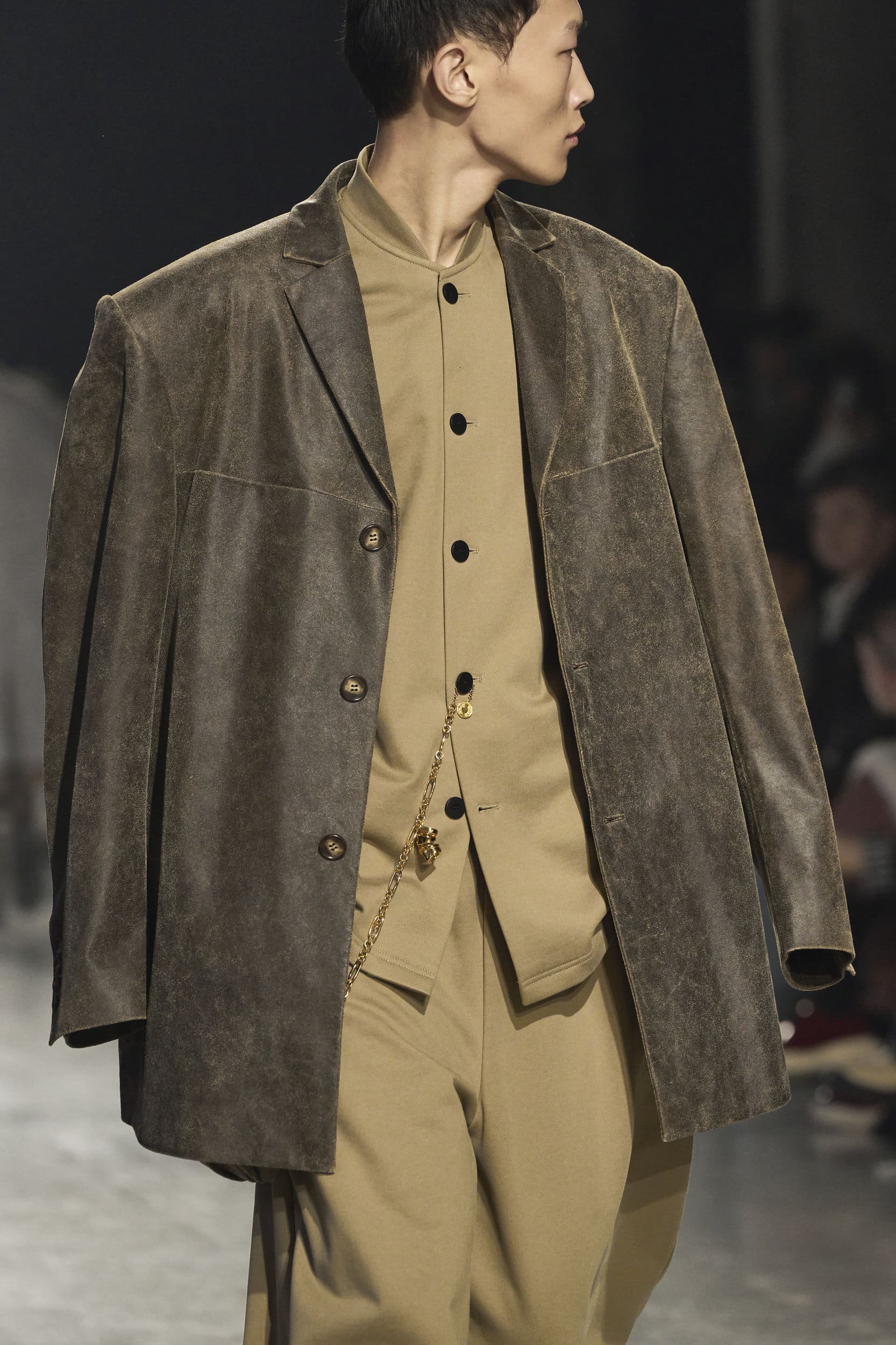 Sean Suen Fall 2024 Men’s Fashion Show Details