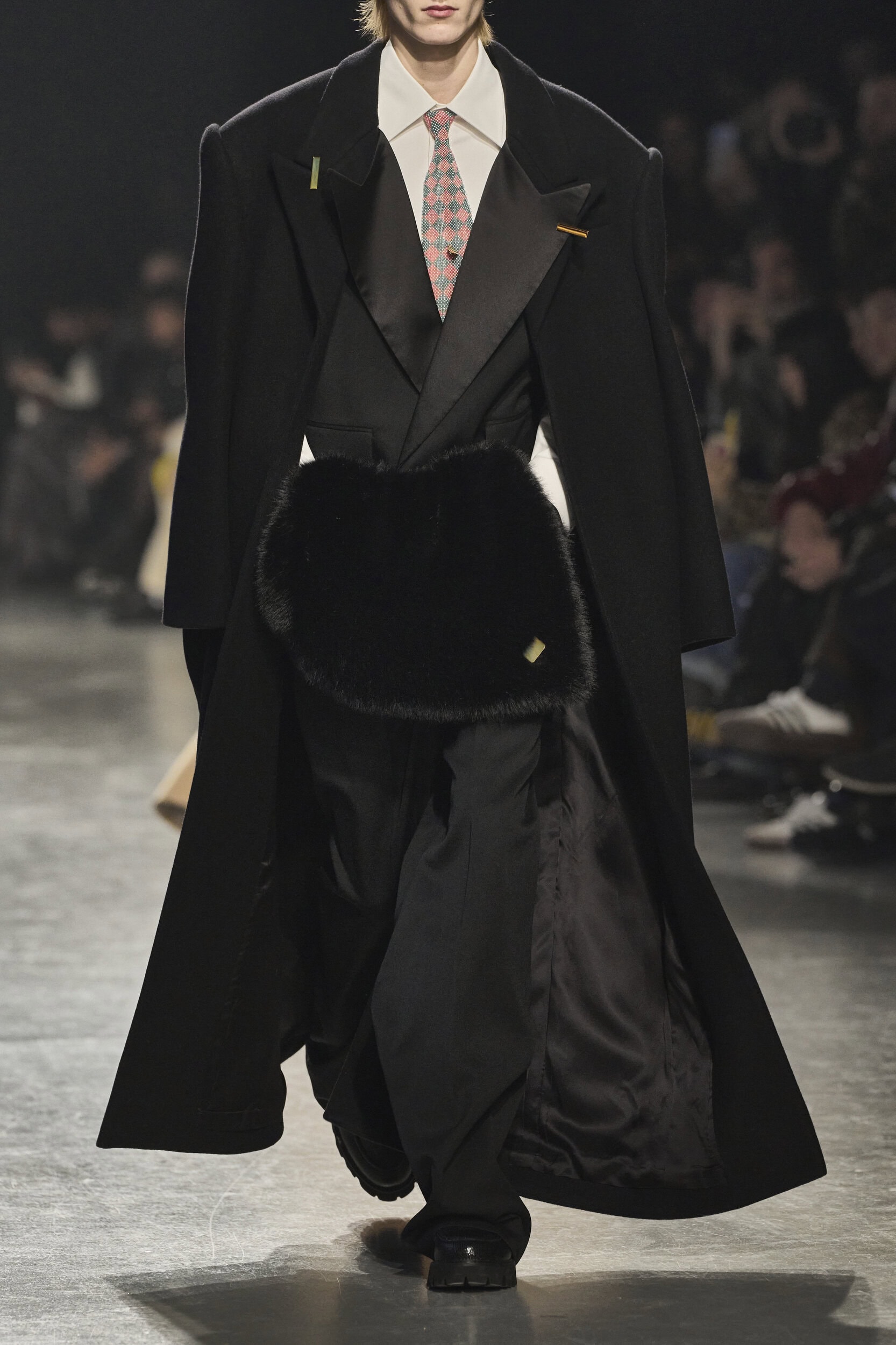 Sean Suen Fall 2024 Men’s Fashion Show Details