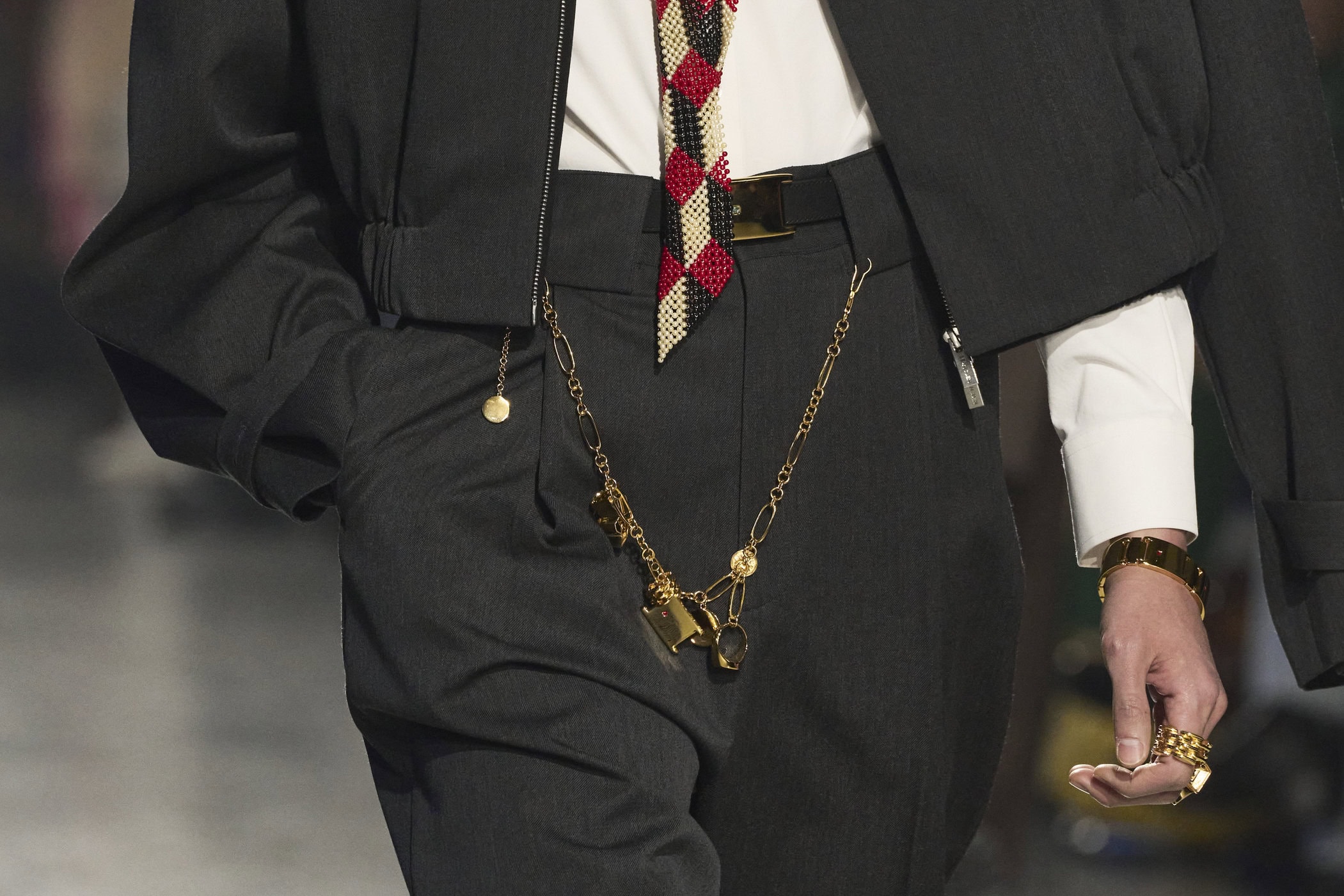 Sean Suen Fall 2024 Men’s Fashion Show Details