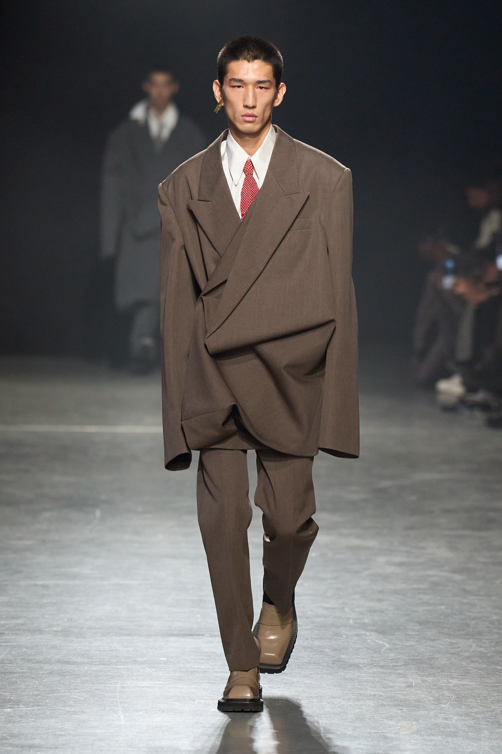 Sean Suen Fall 2024 Men’s Fashion Show