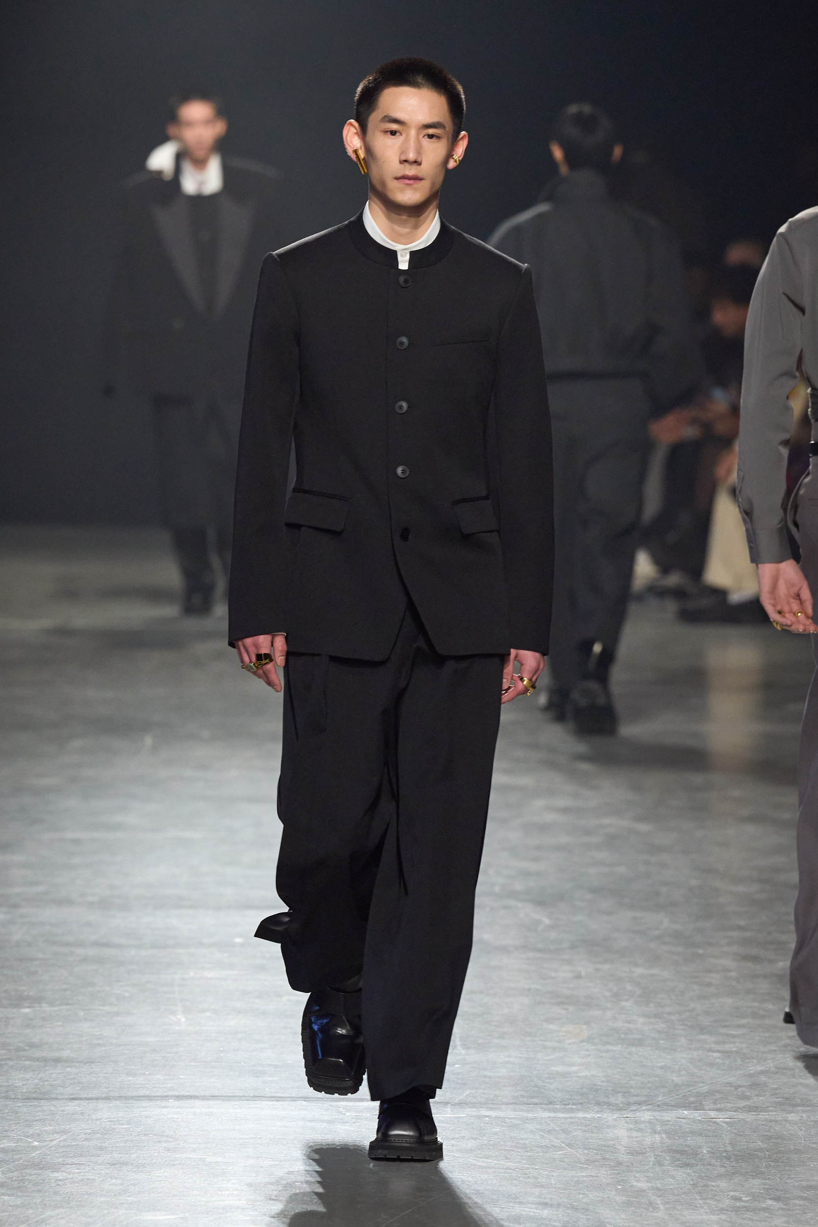 Sean Suen Fall 2024 Men’s Fashion Show