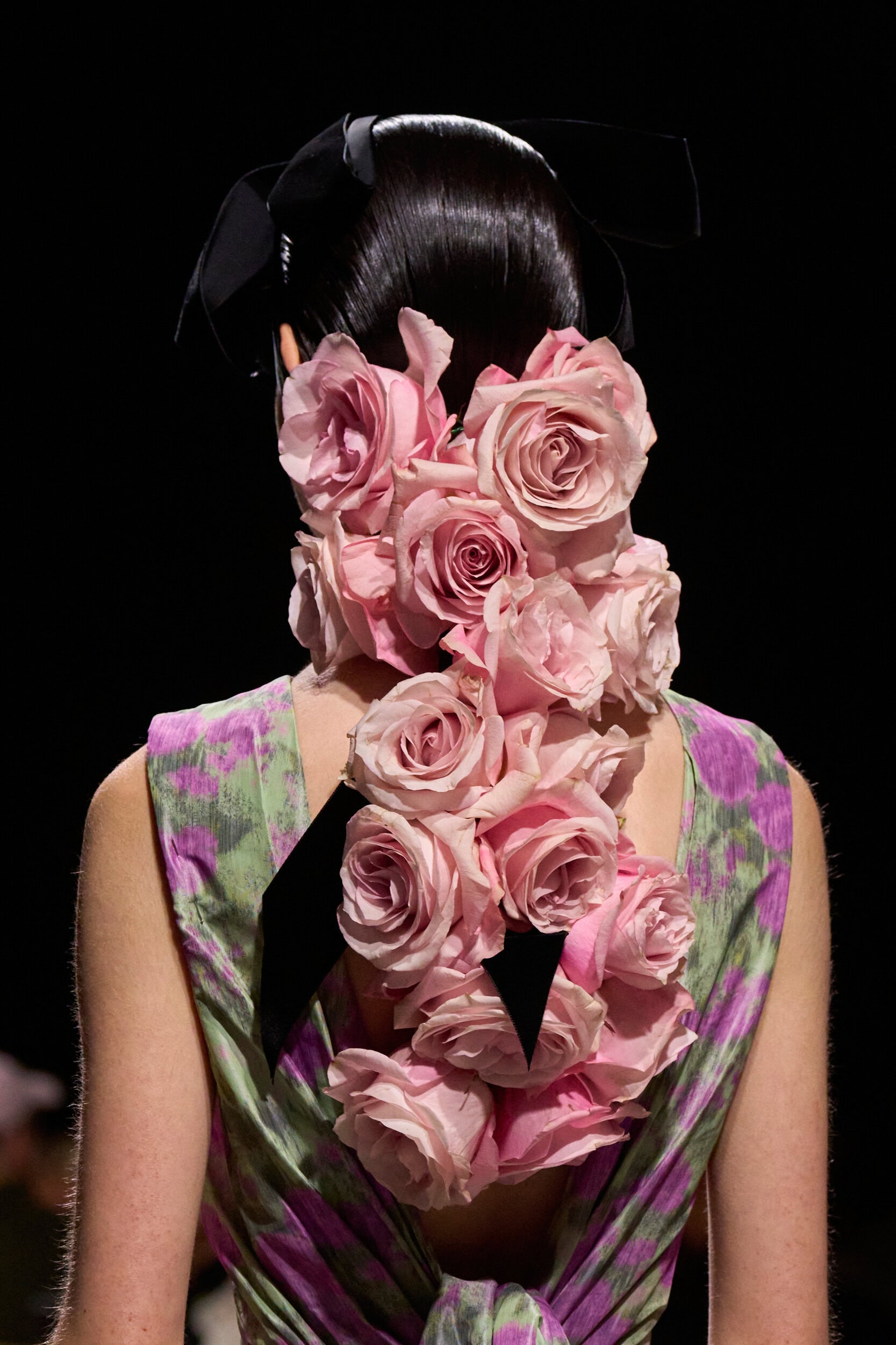 Giambattista Valli Spring 2024 Couture Fashion Show Details