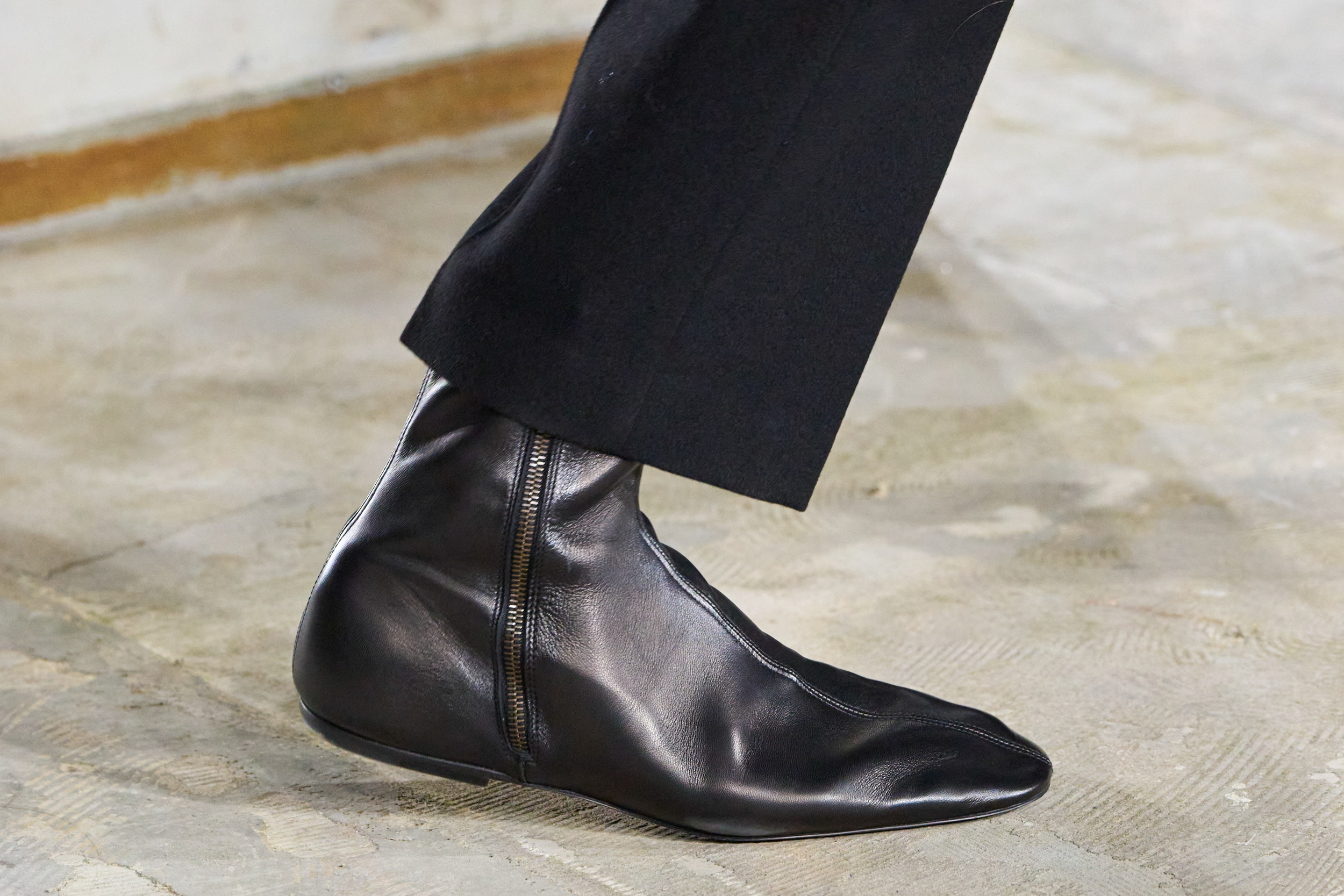 Dries Van Noten Fall 2024 Men’s Fashion Show Details