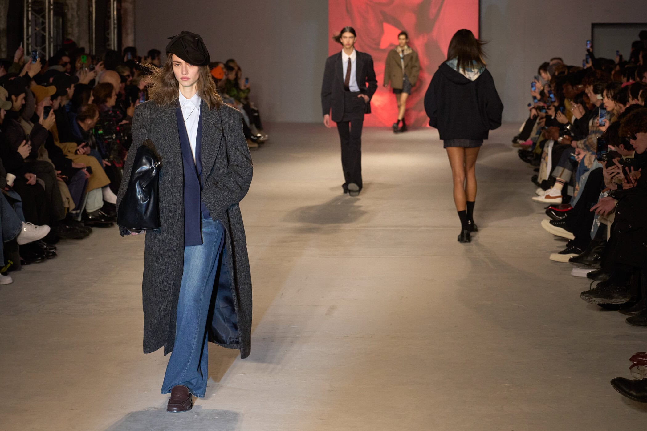 Wooyoungmi Fall 2024 Men’s Fashion Show Atmosphere