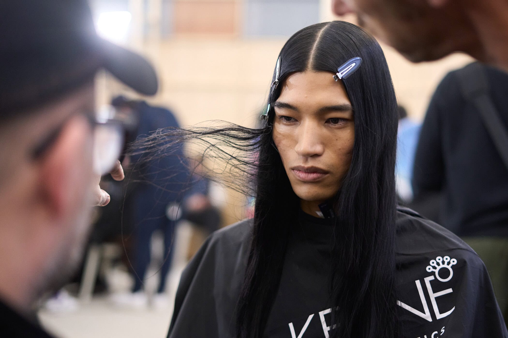 Wooyoungmi Fall 2024 Men’s Fashion Show Backstage