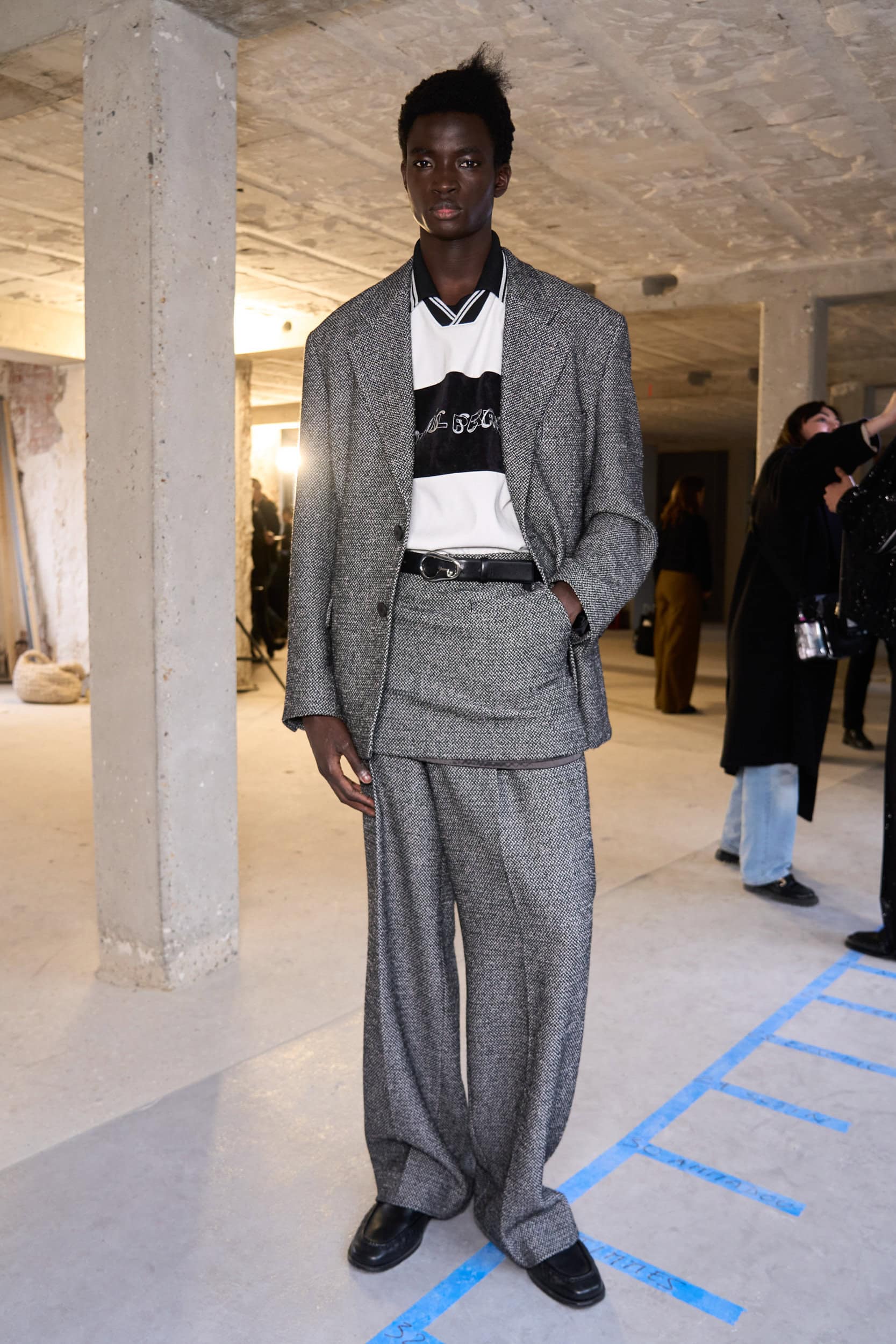 Wooyoungmi Fall 2024 Men’s Fashion Show Backstage