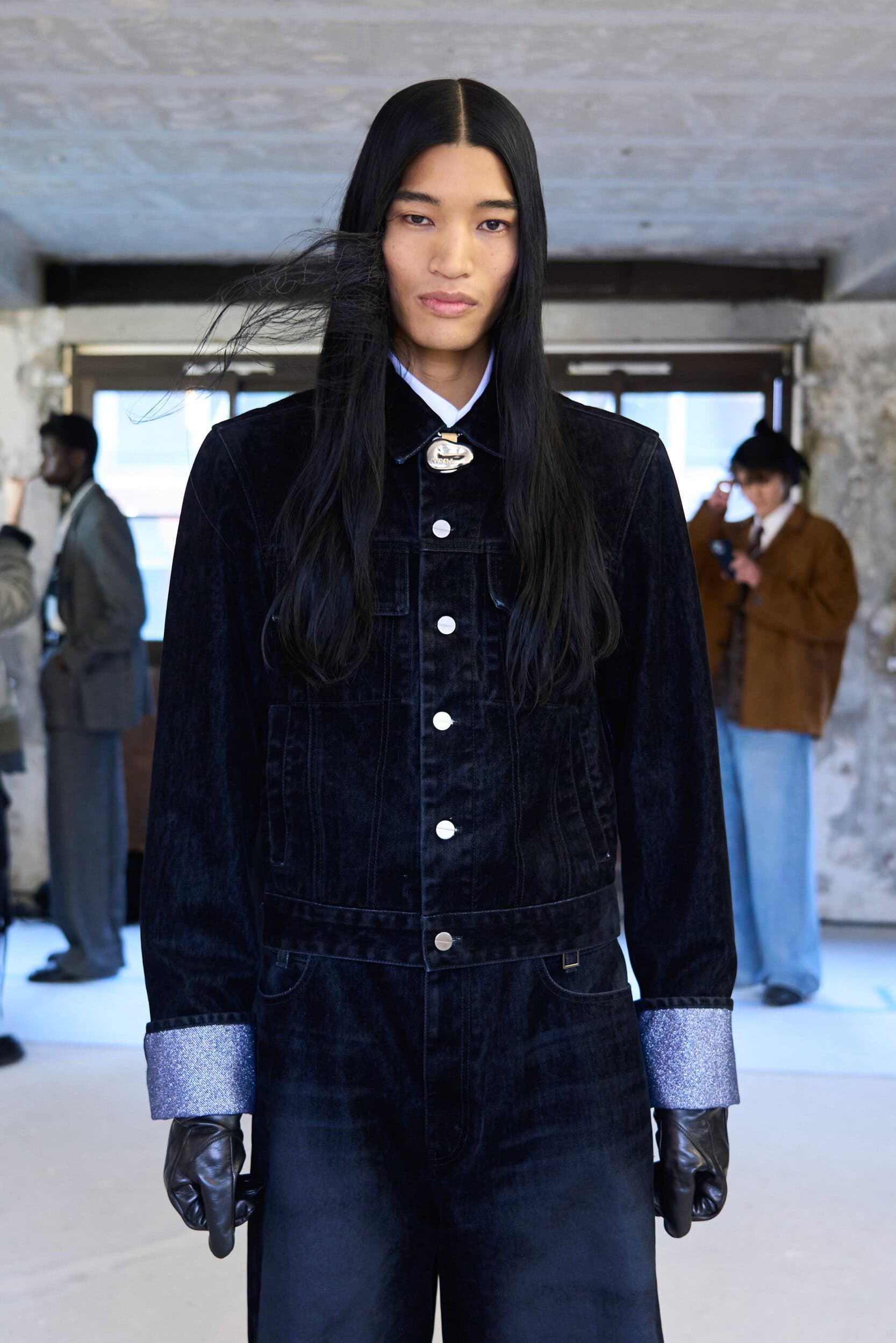 Wooyoungmi Fall 2024 Men’s Fashion Show Backstage