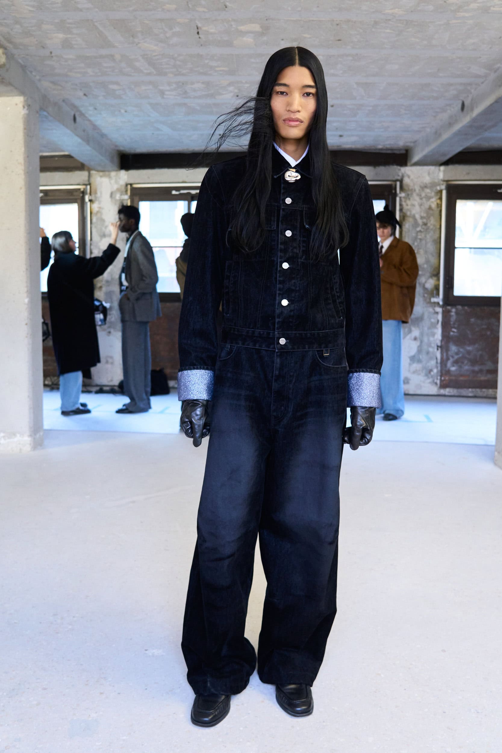 Wooyoungmi Fall 2024 Men’s Fashion Show Backstage