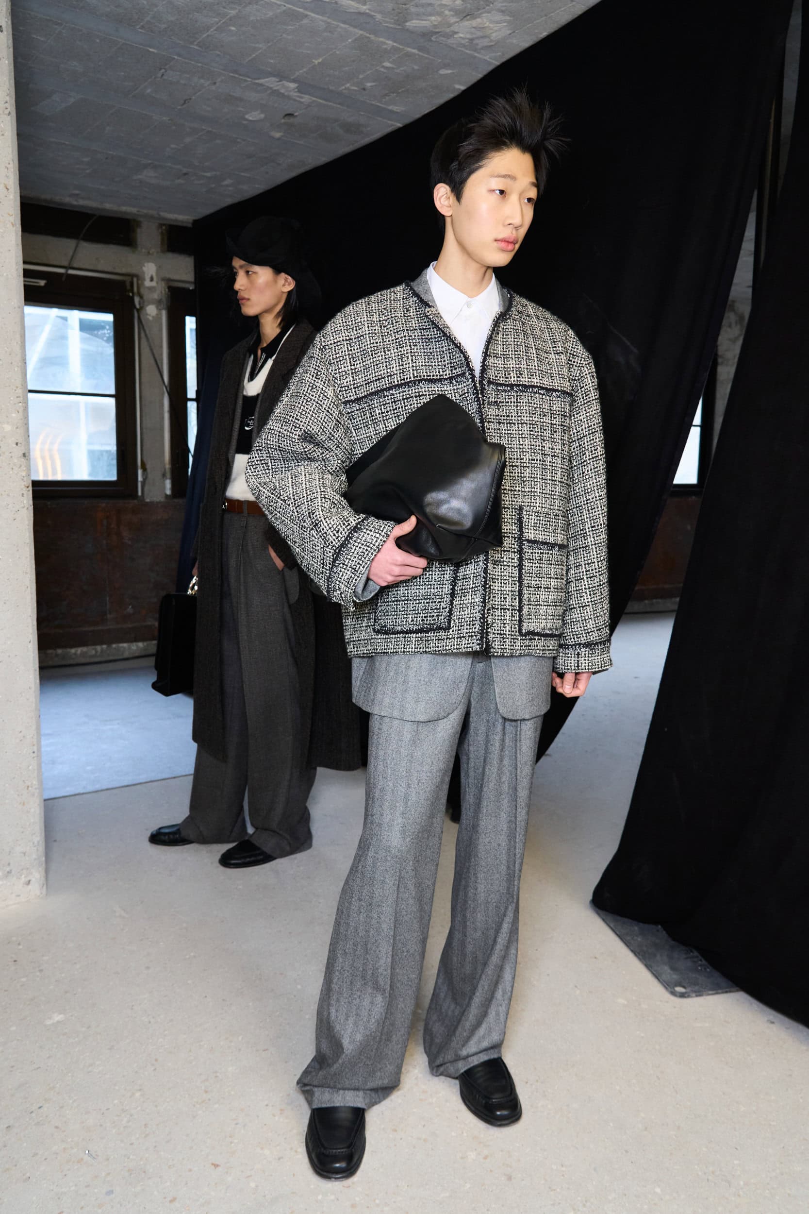 Wooyoungmi Fall 2024 Men’s Fashion Show Backstage