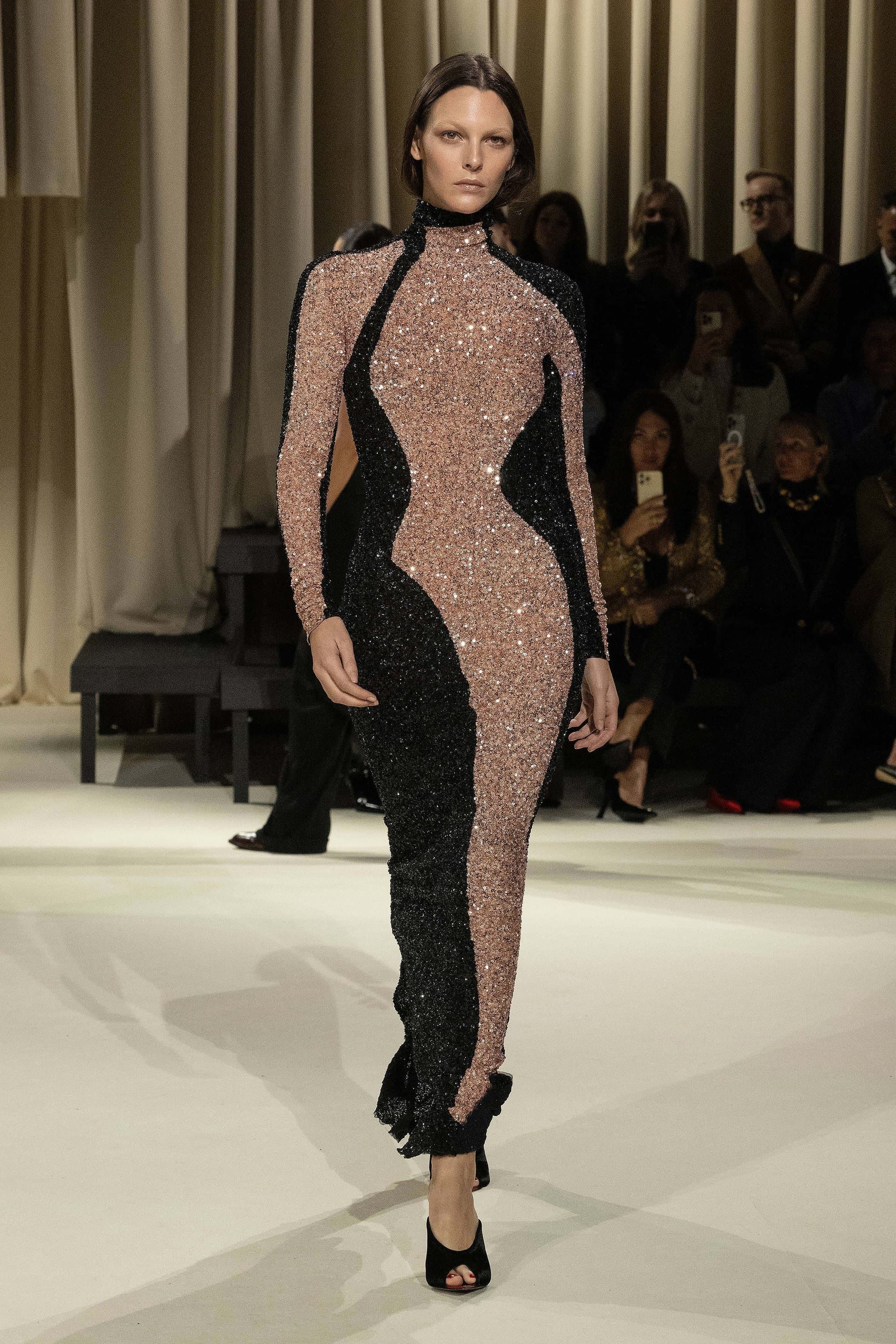 Schiaparelli Fall 2024 Fashion Show Review | The Impression