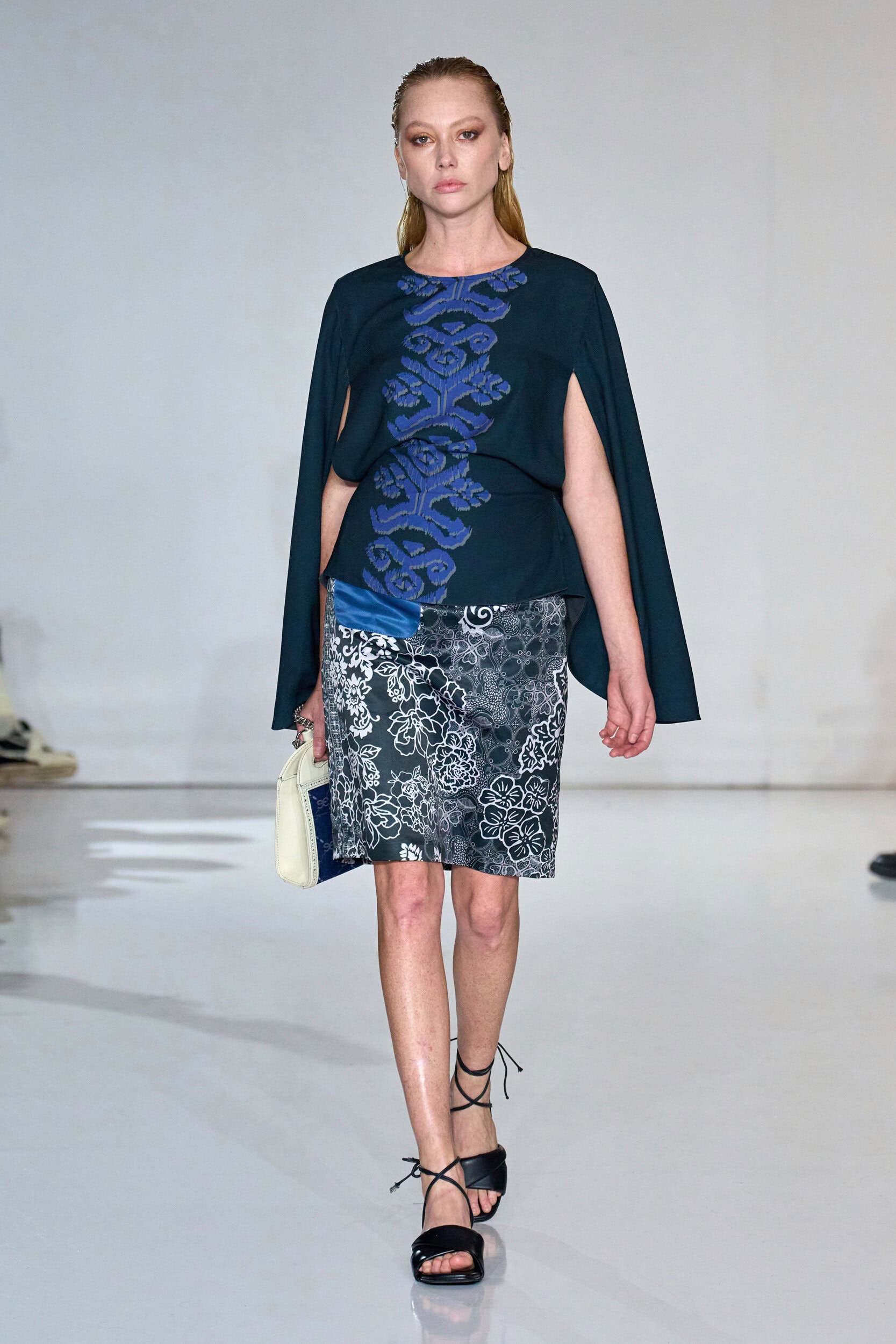 Alleira Carys Cares X Ende  Fall 2024 Fashion Show