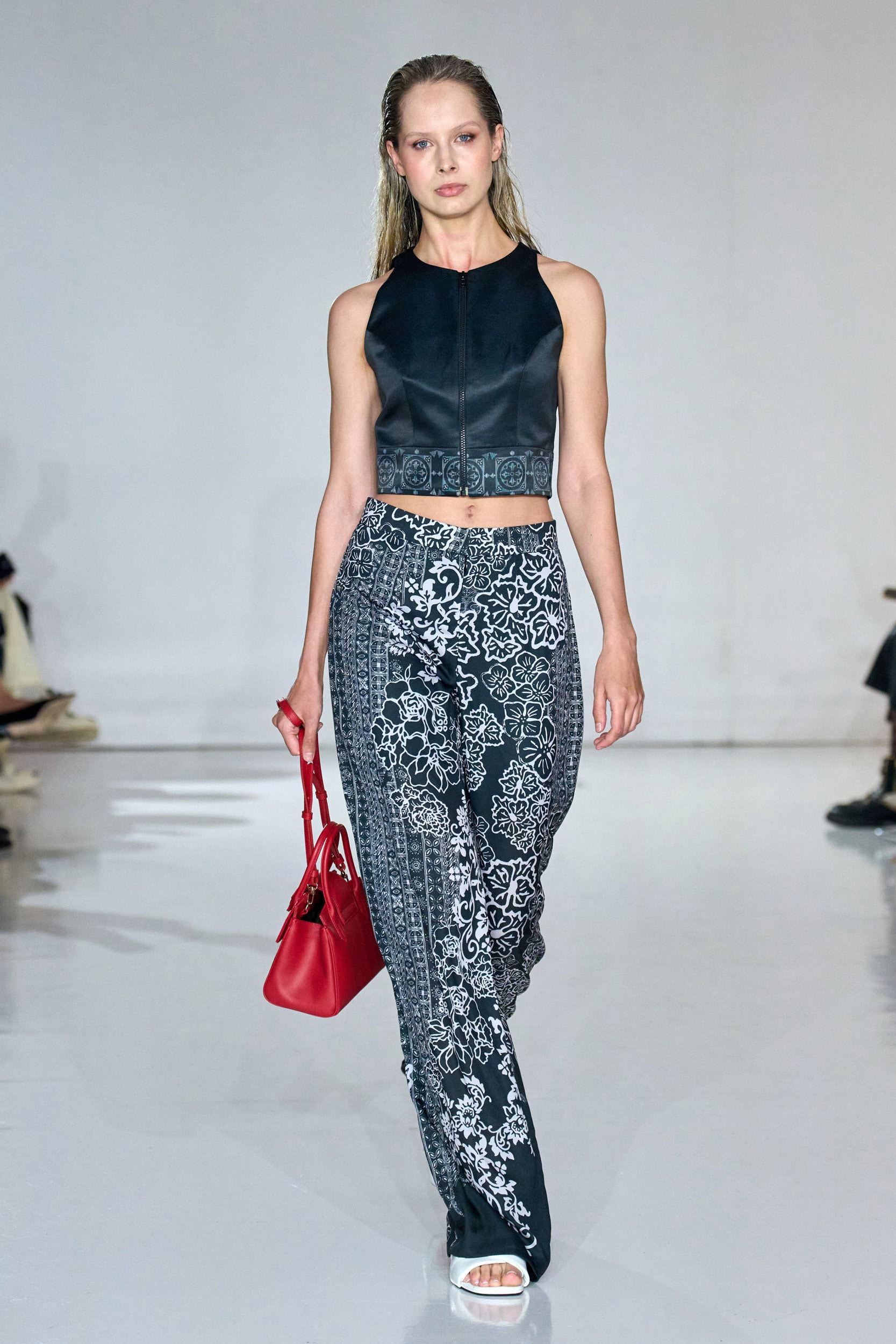 Alleira Carys Cares X Ende  Fall 2024 Fashion Show