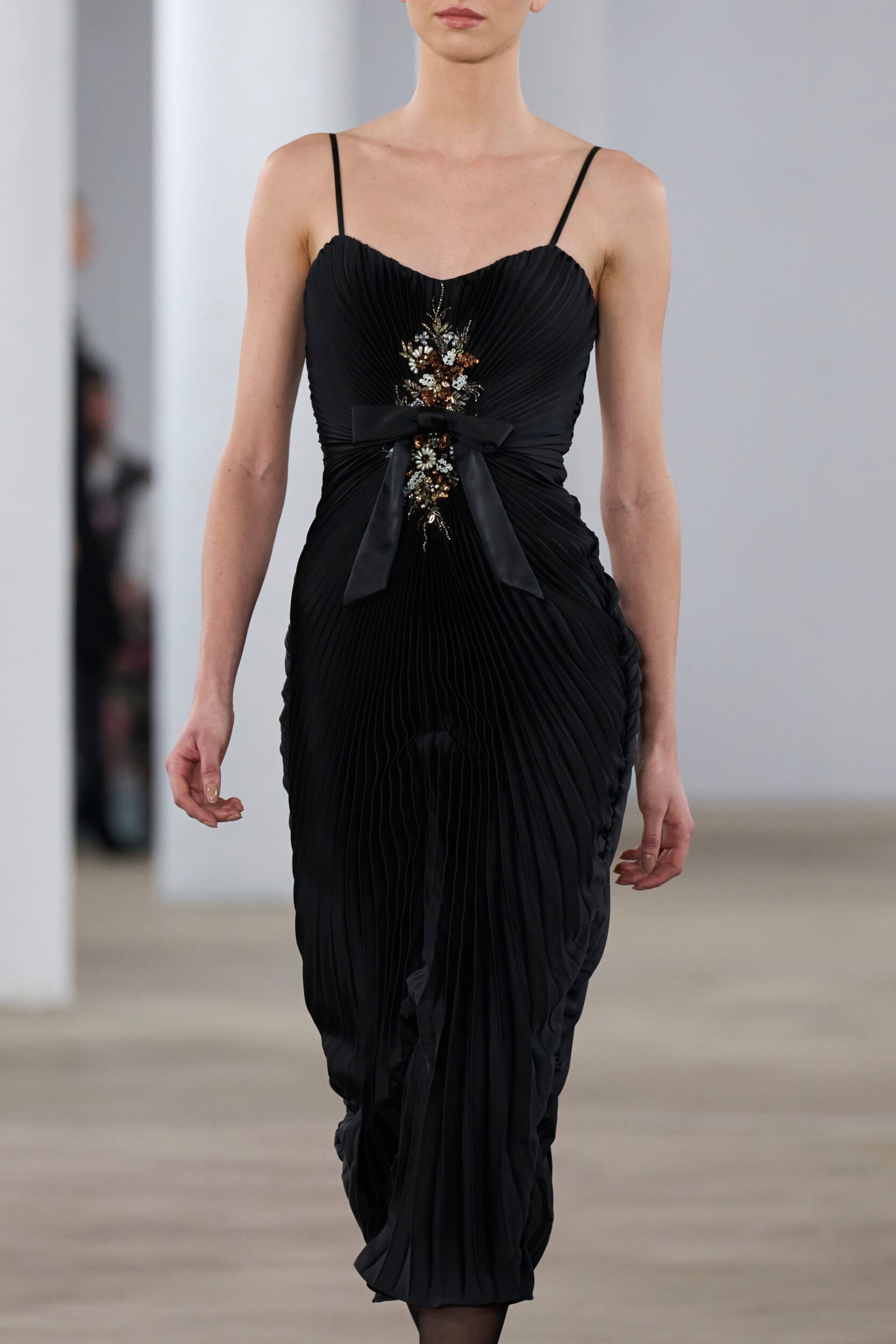 Badgley Mischka  Fall 2024 Fashion Show Details