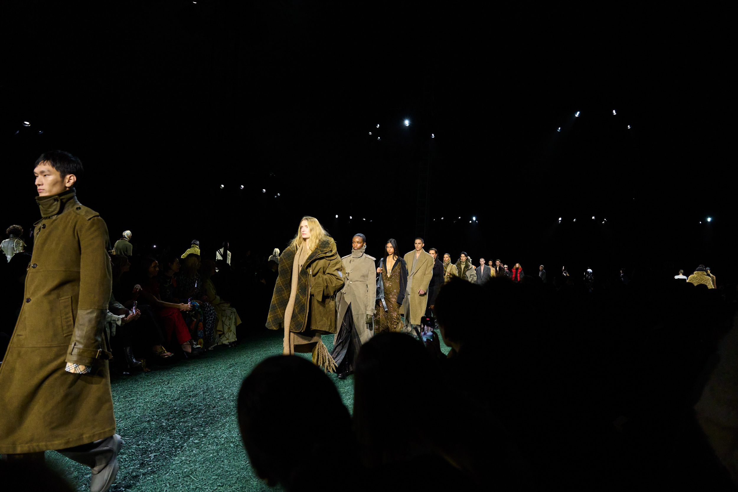 Burberry  Fall 2024 Fashion Show Atmosphere