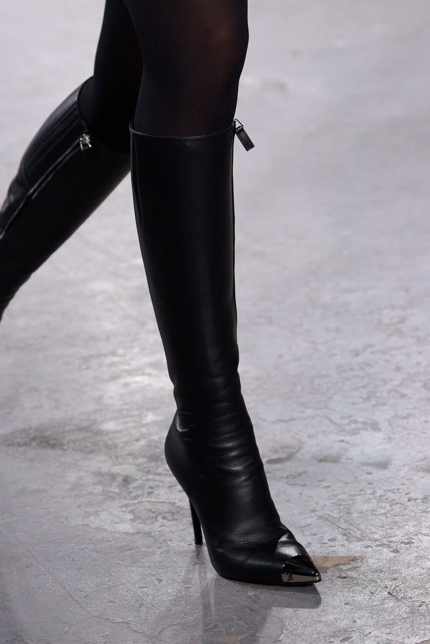 David Koma Fall 2024 Fashion Show Details | The Impression