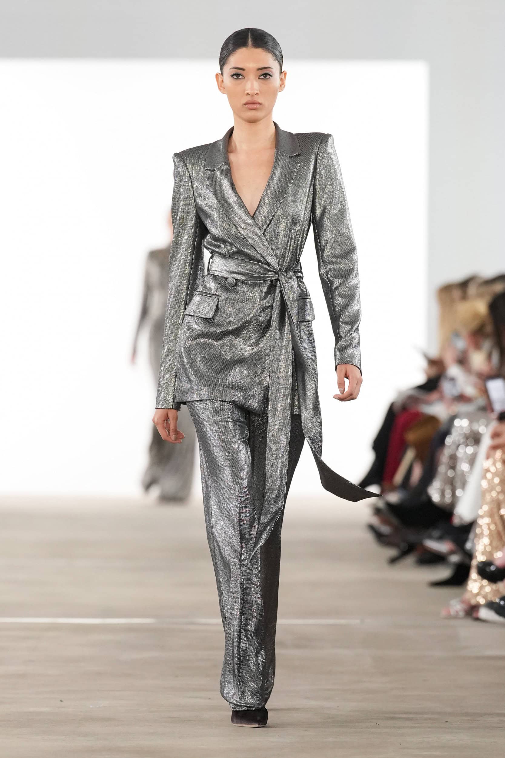 Badgley Mischka  Fall 2024 Fashion Show