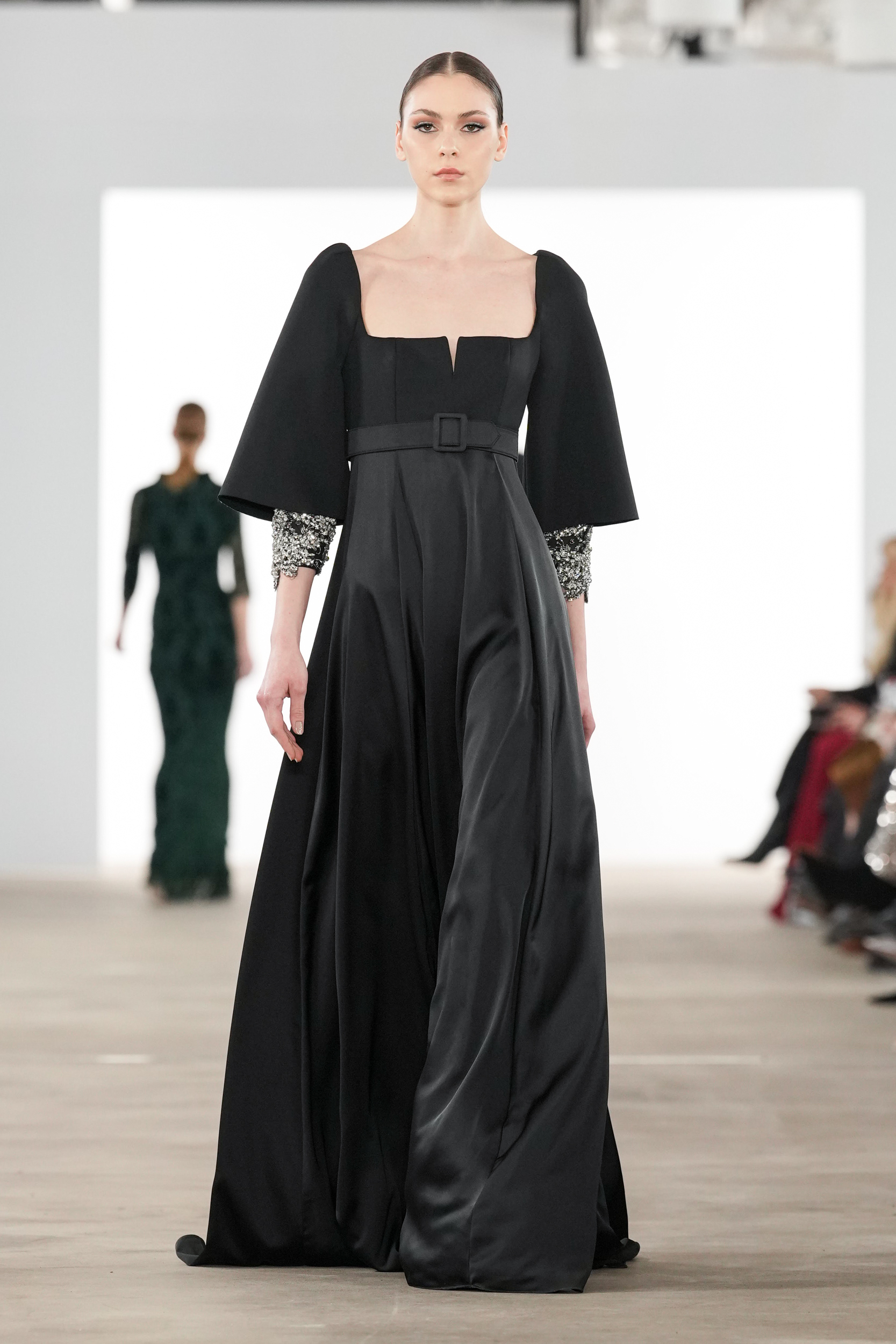 Badgley Mischka Fall 2024 Fashion Show | The Impression