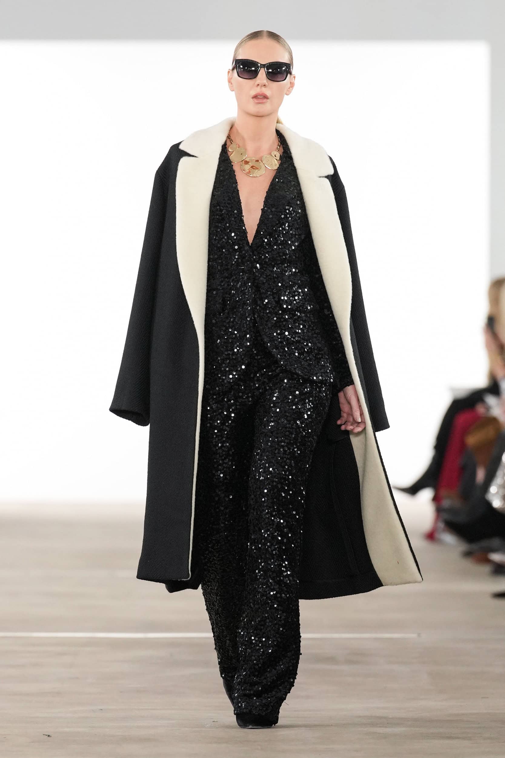 Badgley Mischka  Fall 2024 Fashion Show