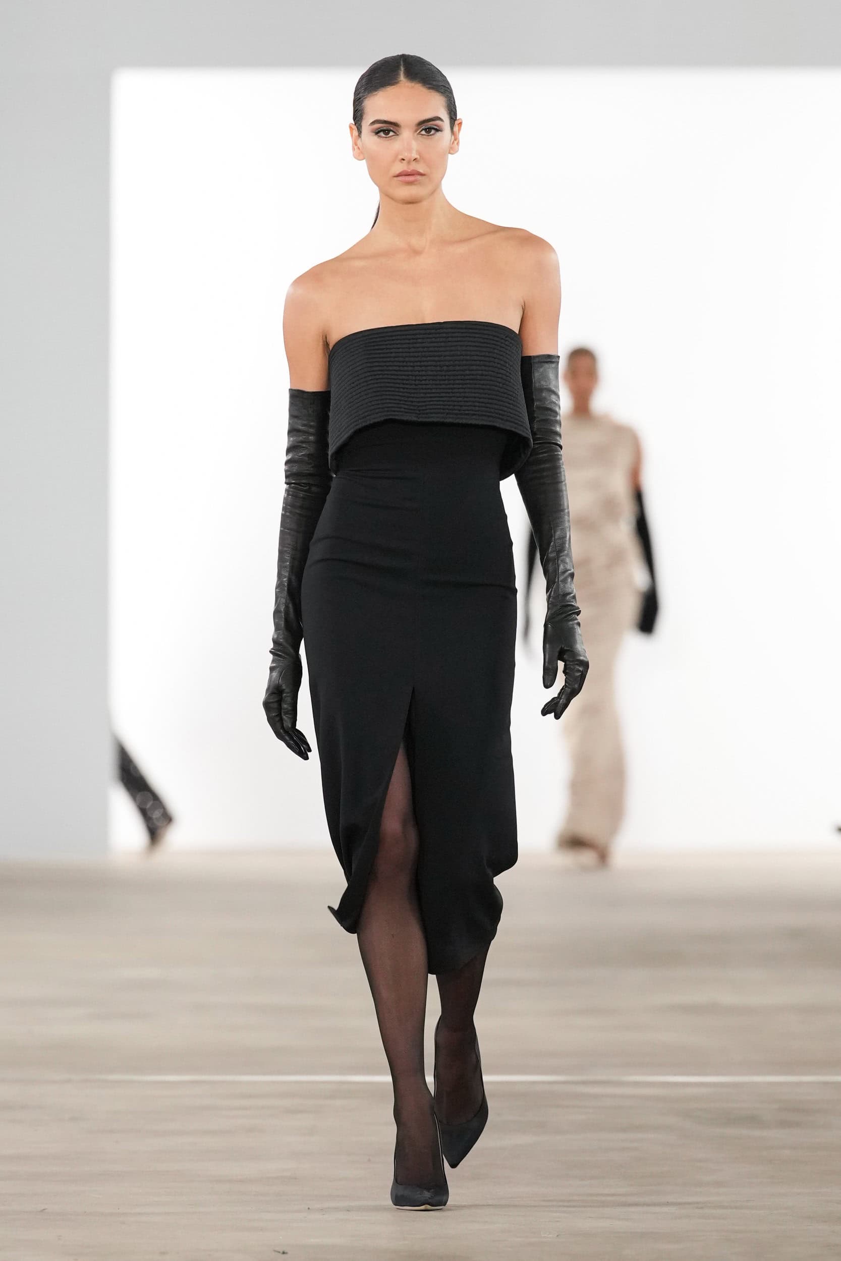Badgley Mischka  Fall 2024 Fashion Show