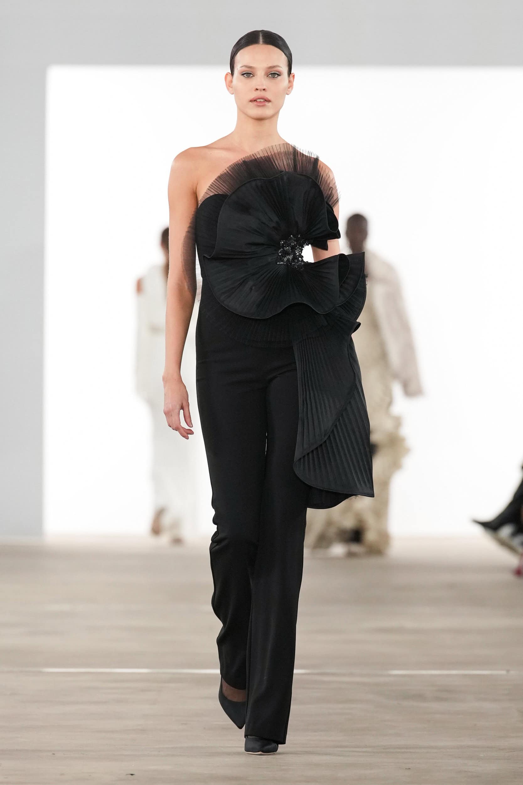 Badgley Mischka  Fall 2024 Fashion Show