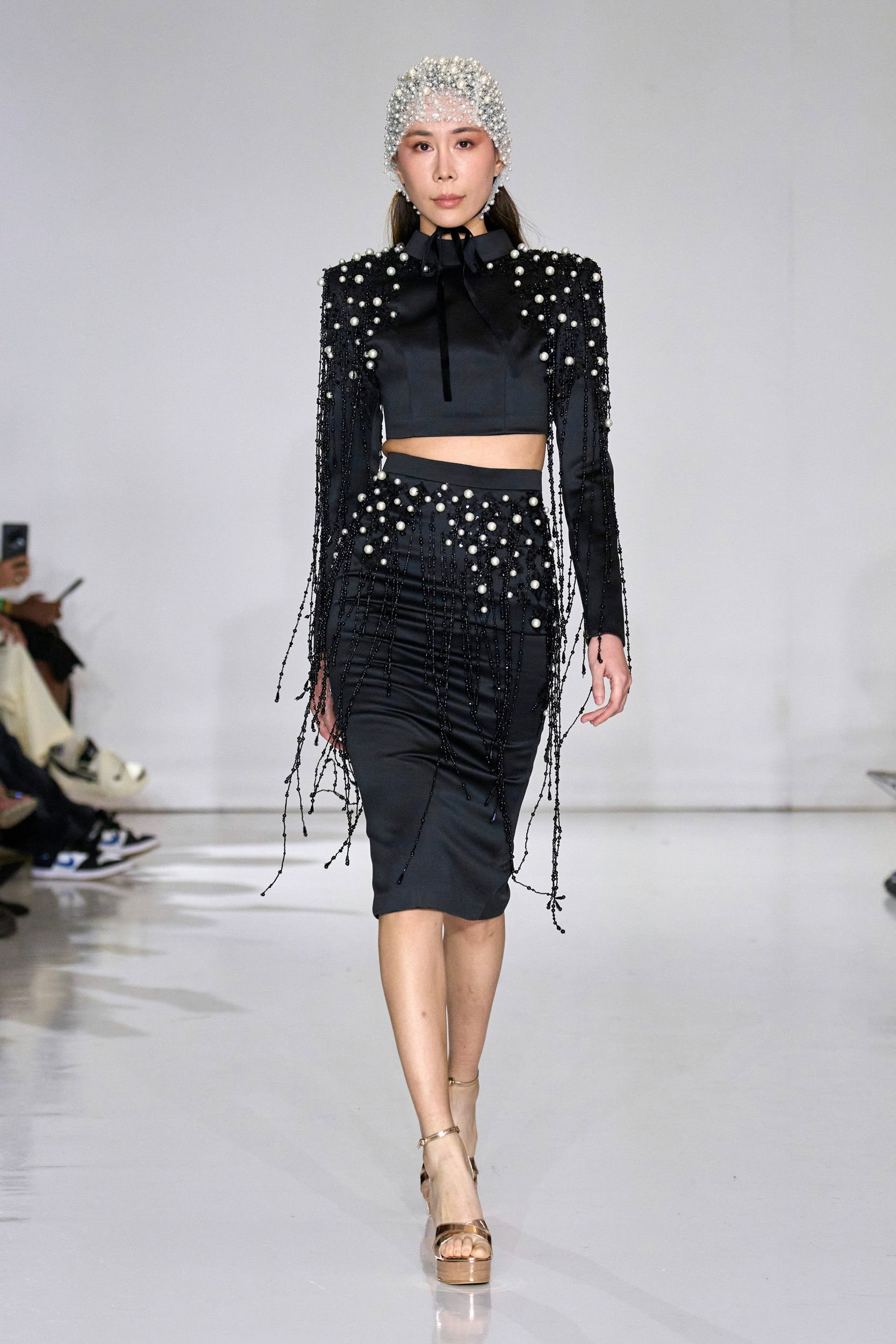 Hengki Kawilarang  Fall 2024 Fashion Show