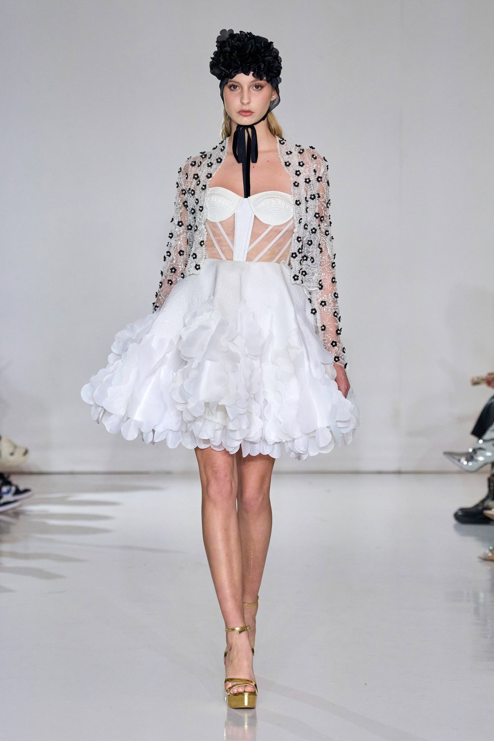 Hengki Kawilarang  Fall 2024 Fashion Show