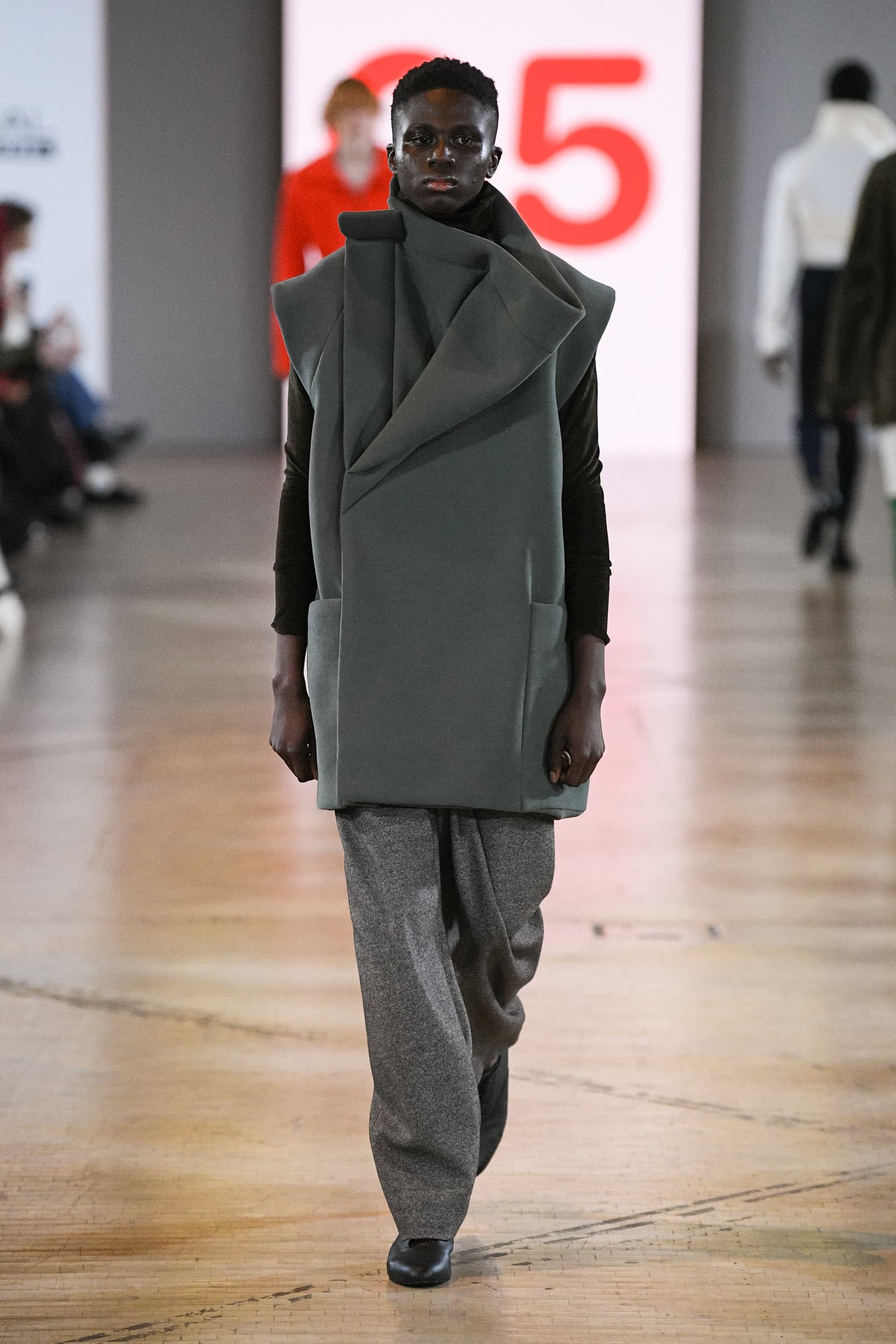 Central Saint Martins Ma  Fall 2024 Fashion Show